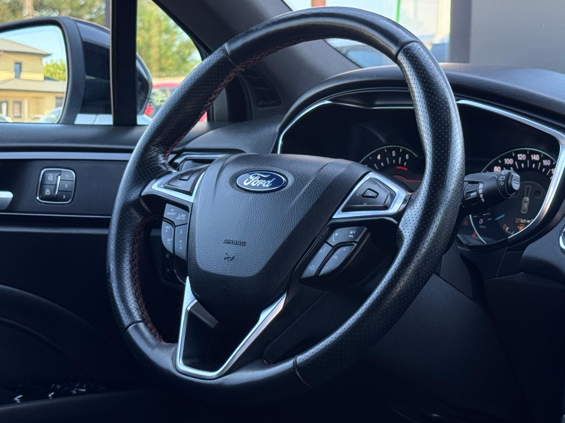 Ford-Mondeo