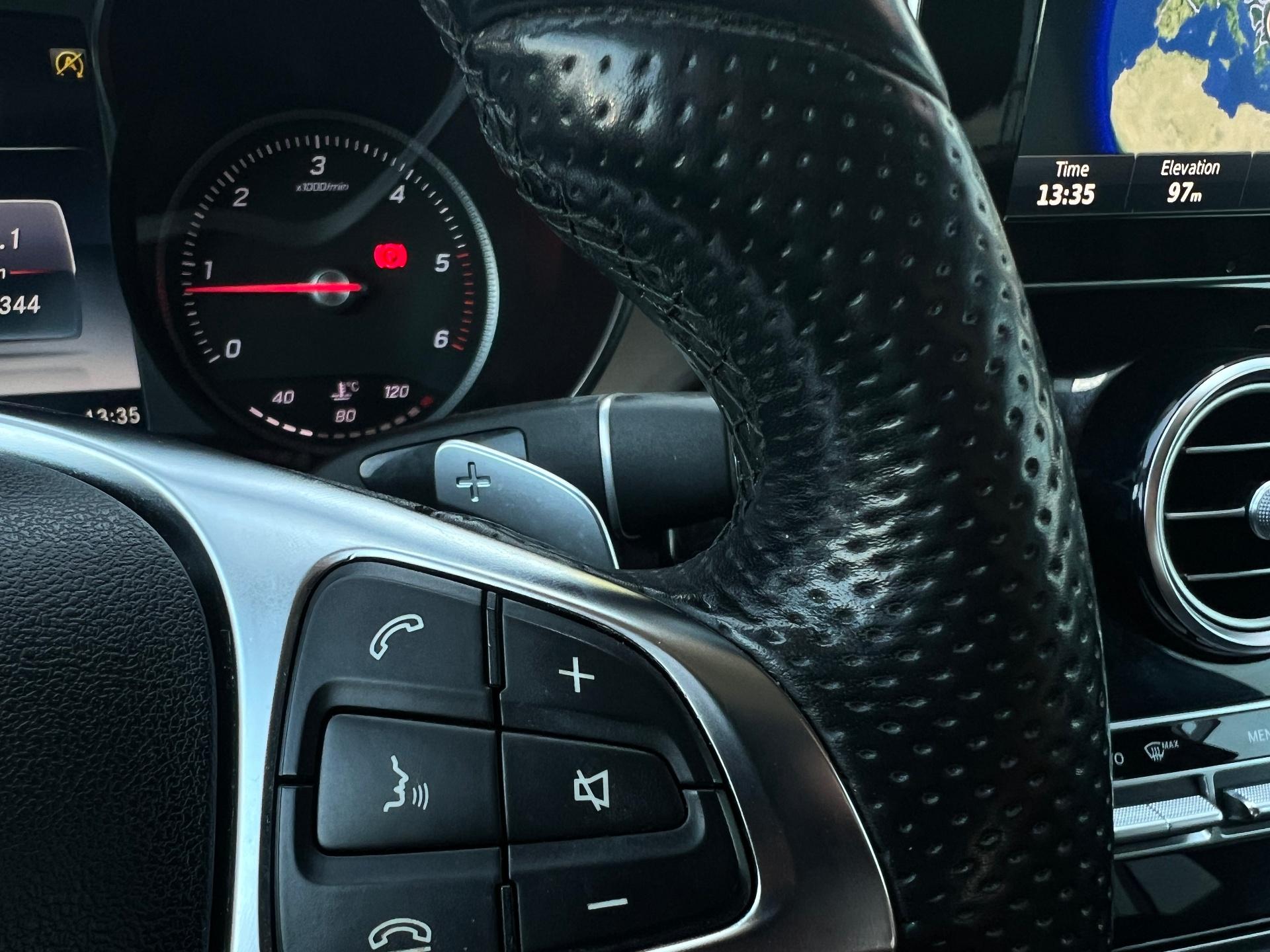 Mercedes-Benz-GLC