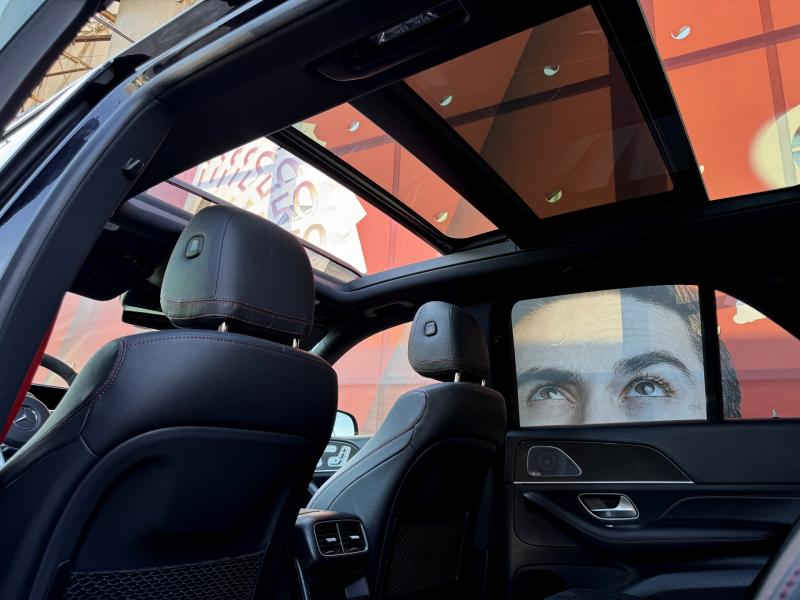Car Thumb