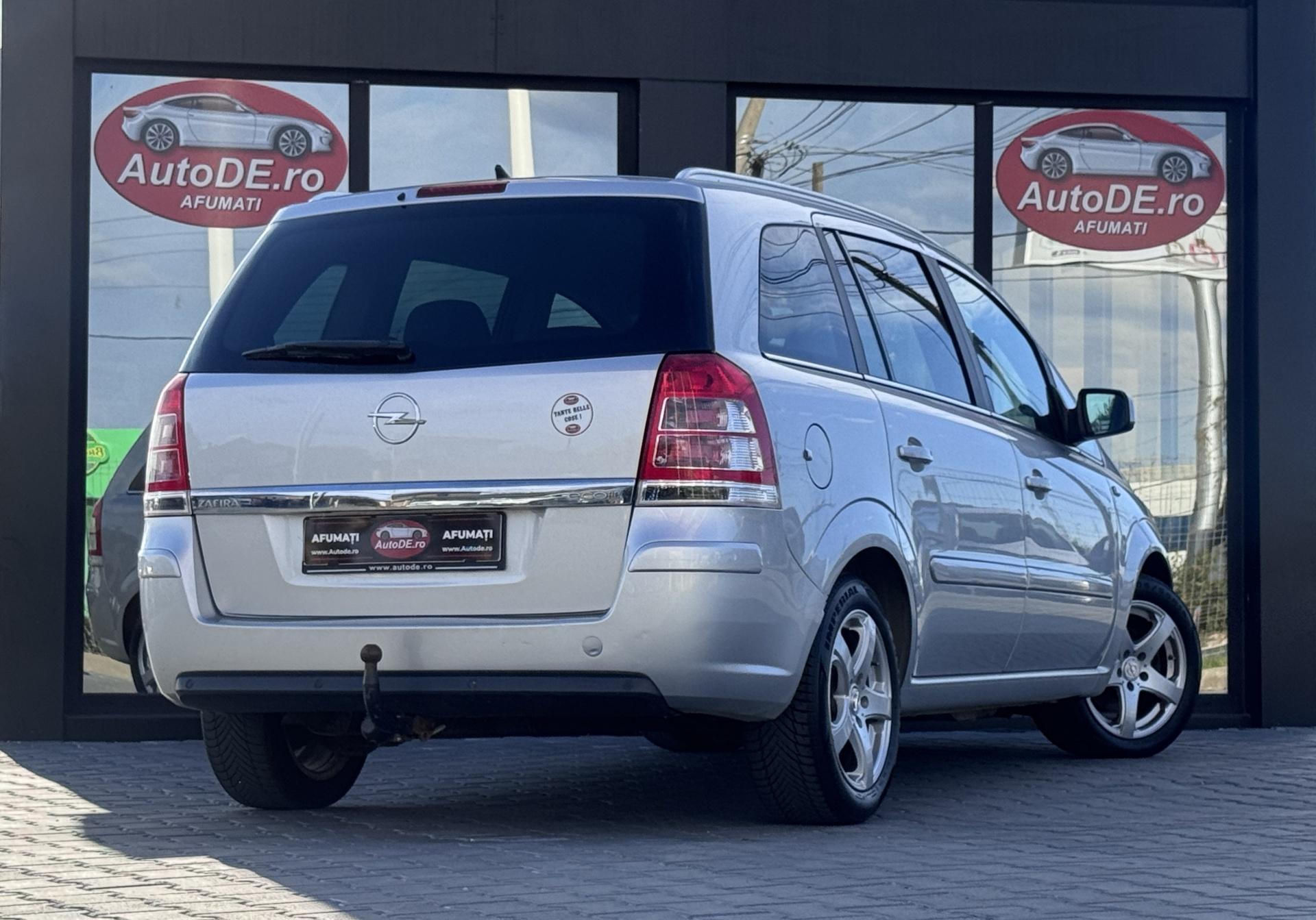 Opel-Zafira