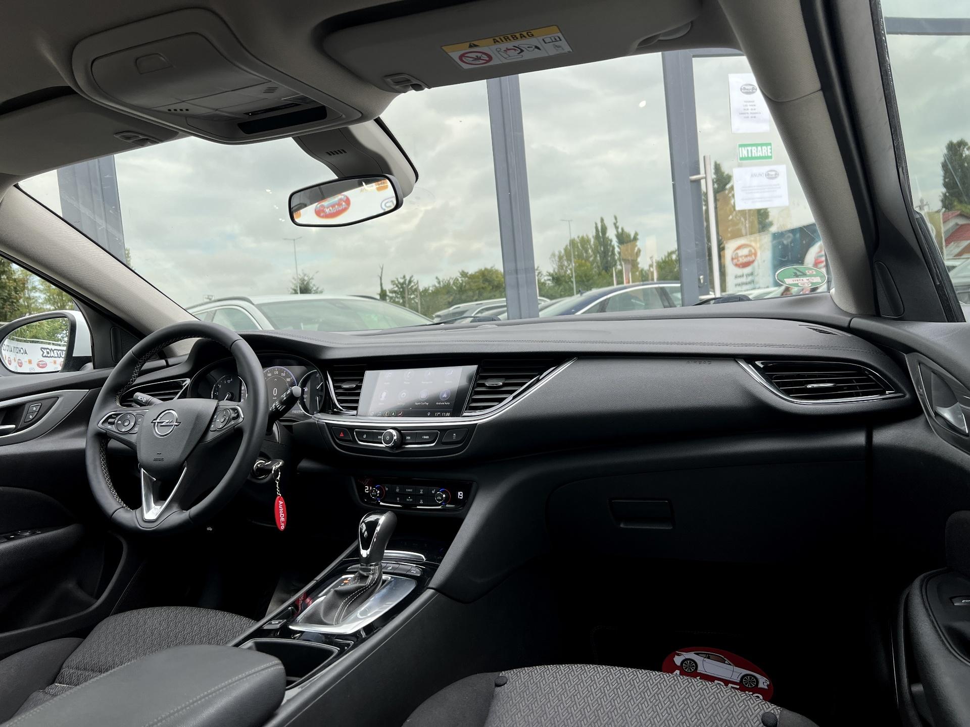 Opel-Insignia