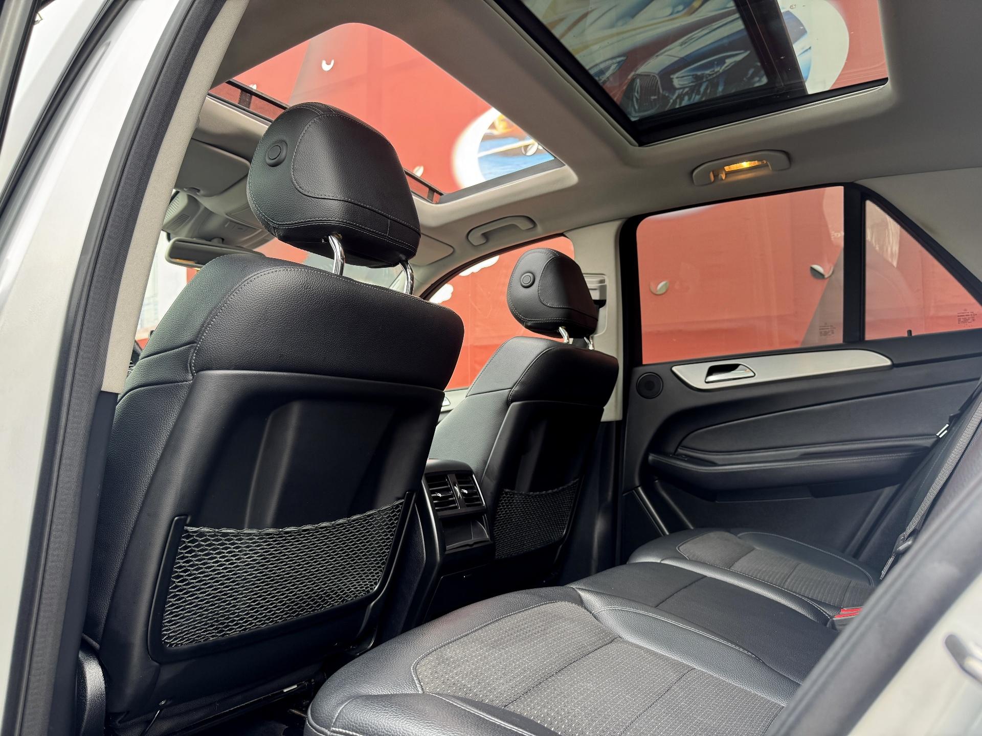 Mercedes-Benz-GLE
