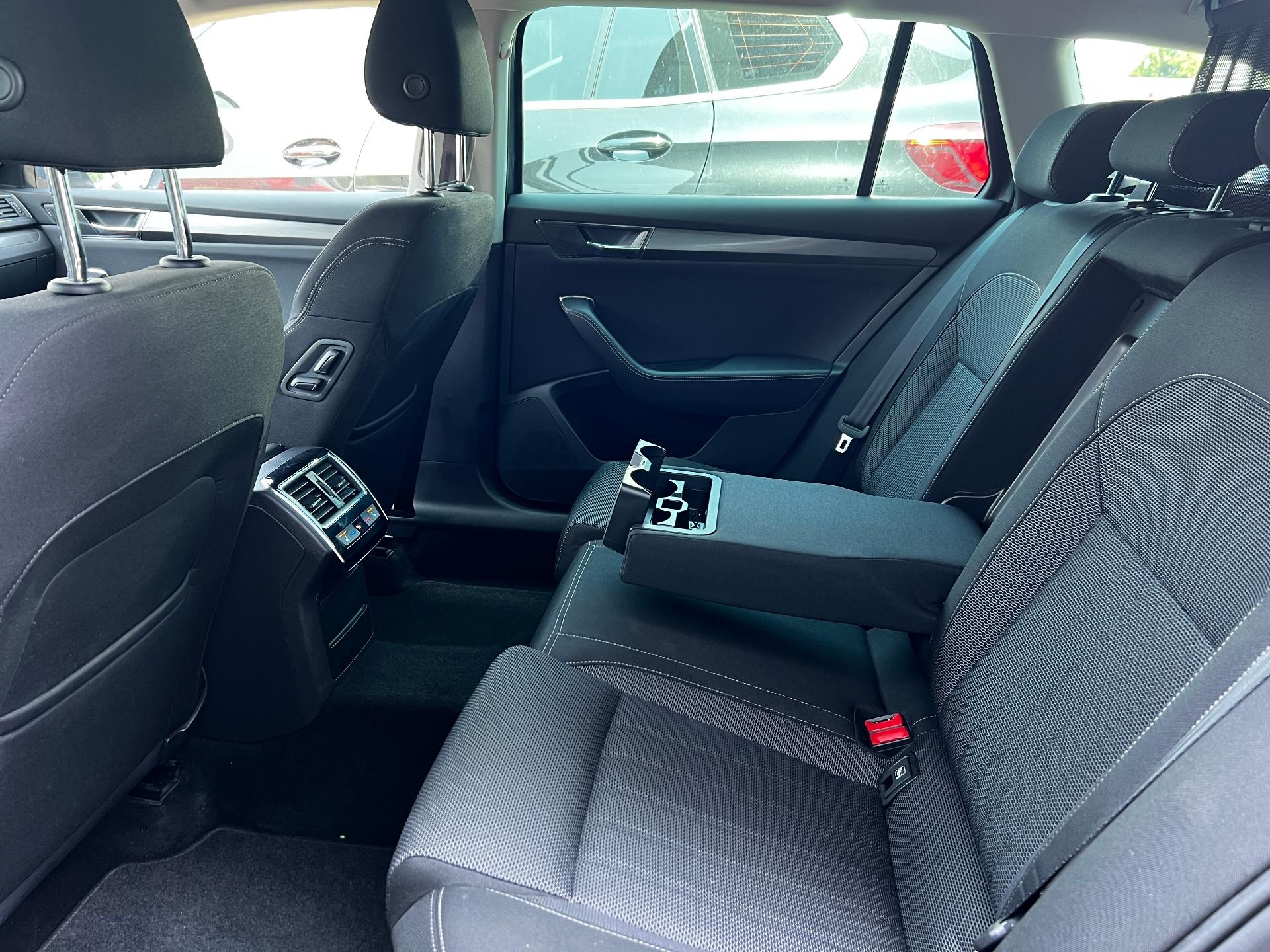 Skoda-Superb