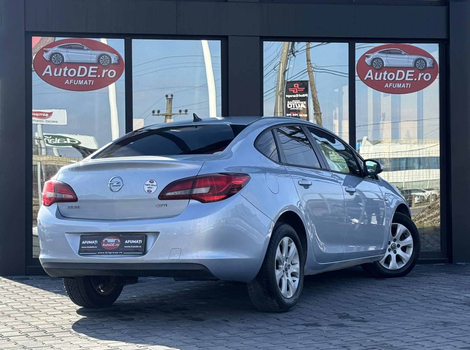 Opel-Astra
