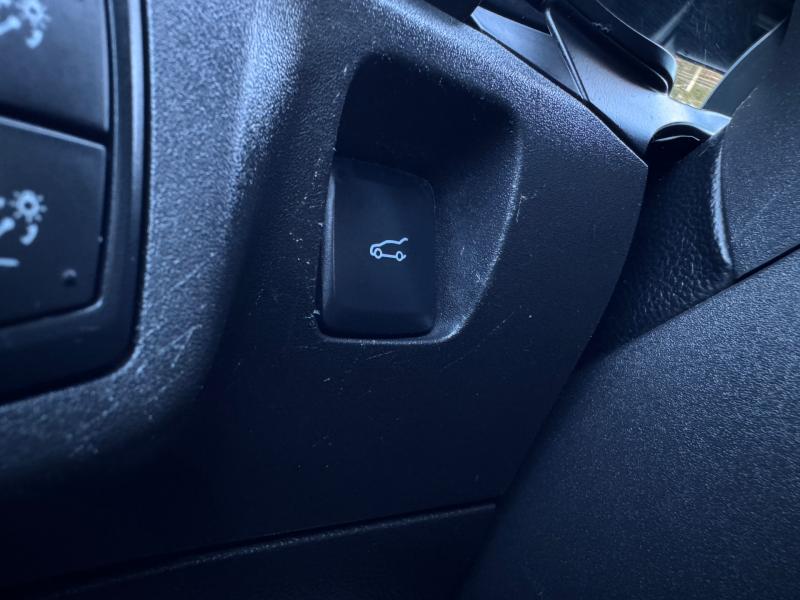 Car Thumb
