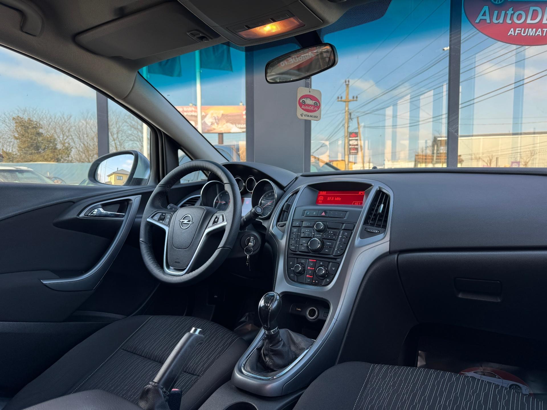 Opel-Astra