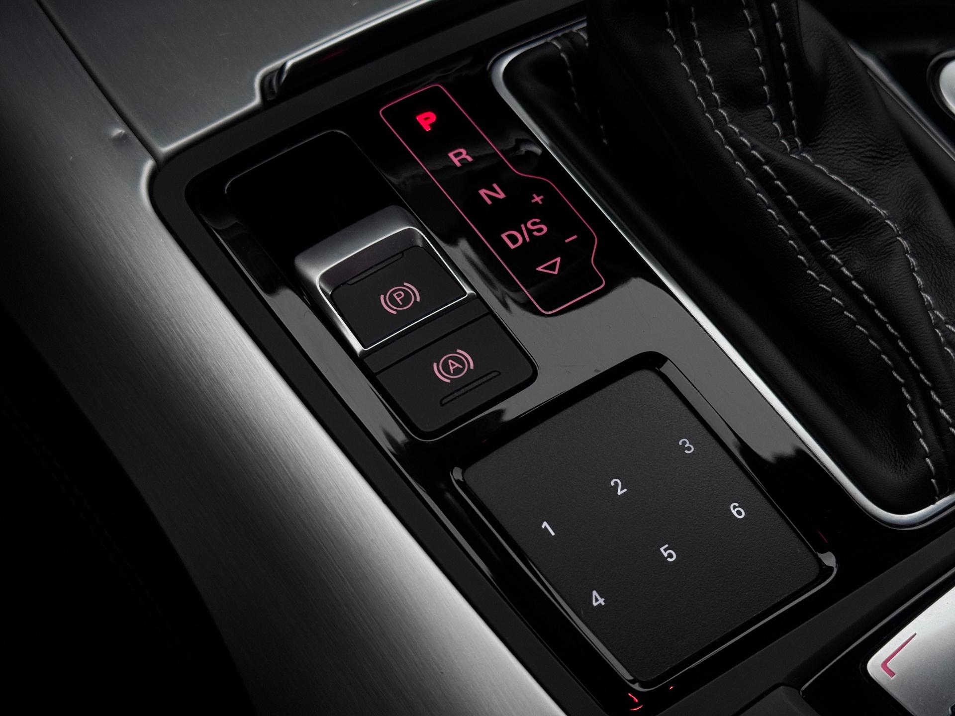 Audi-A6 Avant