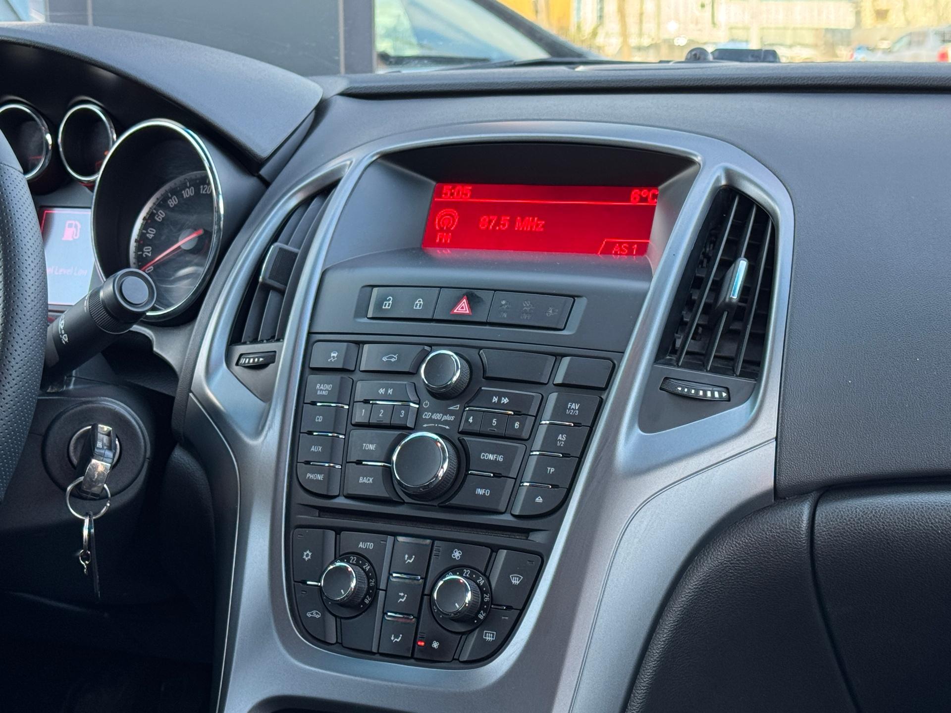 Opel-Astra