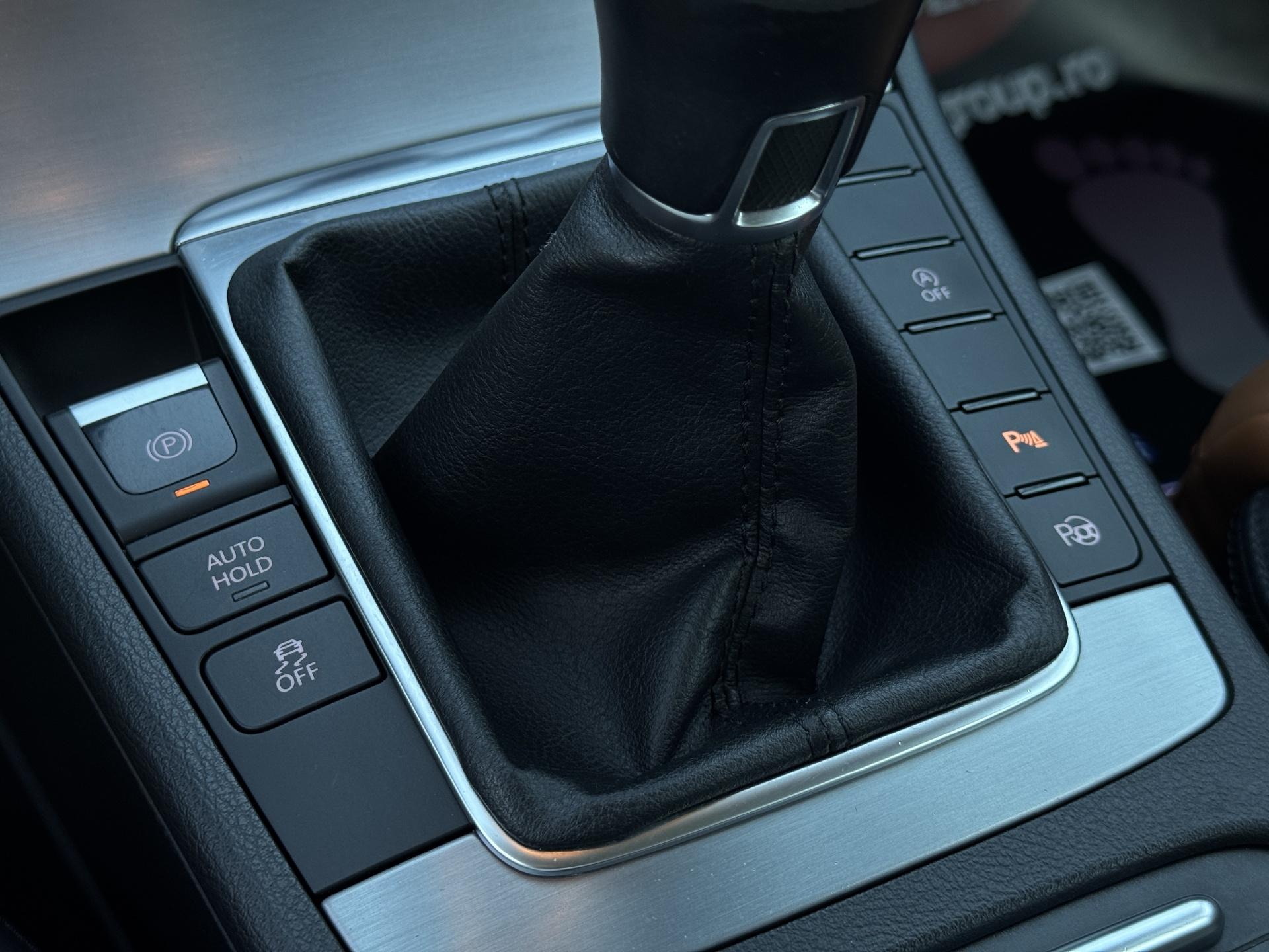 Volkswagen-Passat CC