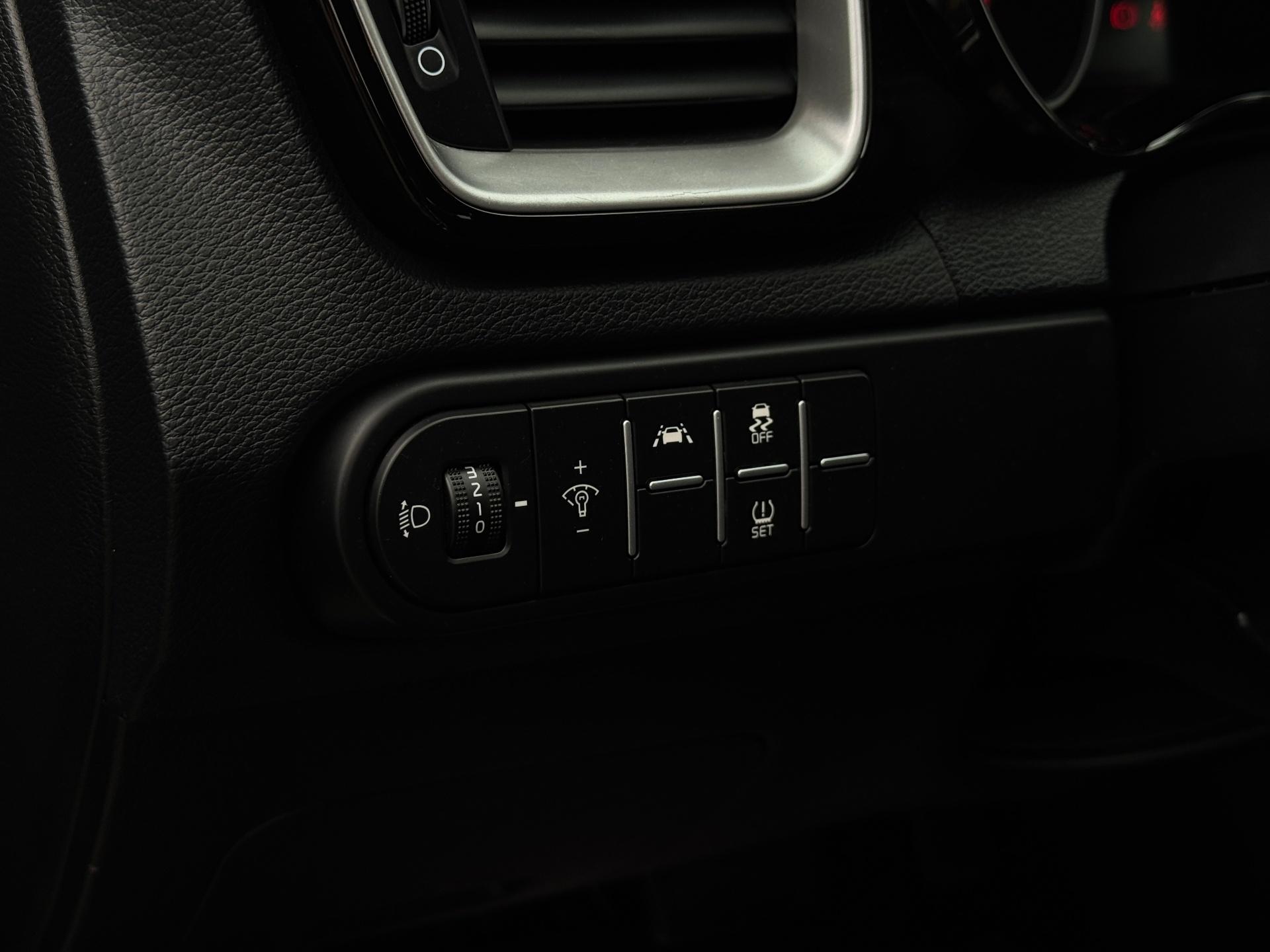 Kia-XCeed
