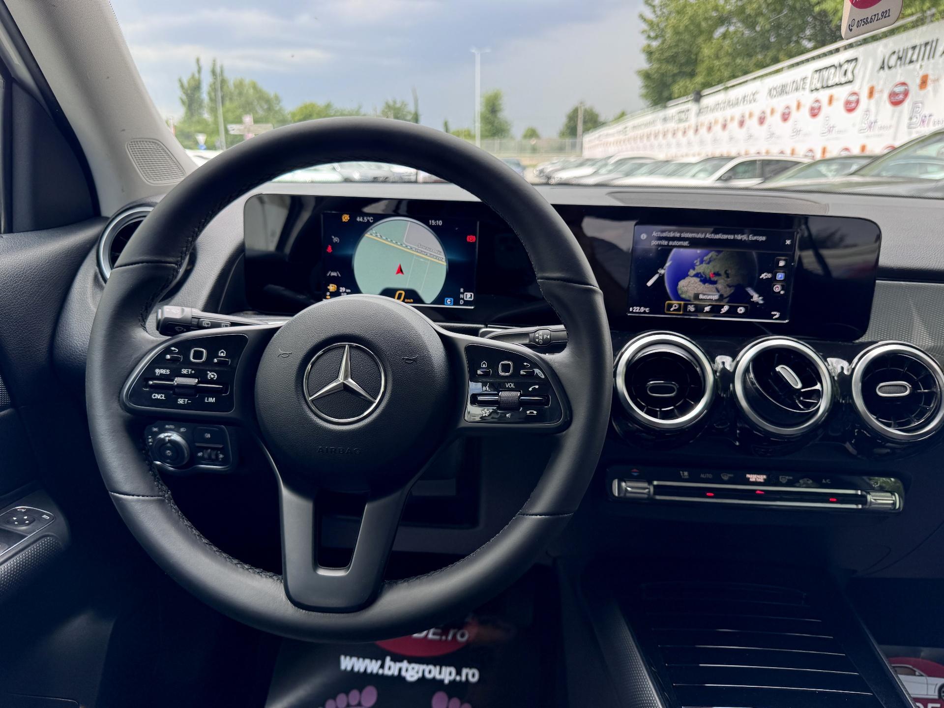 Mercedes-Benz-GLB