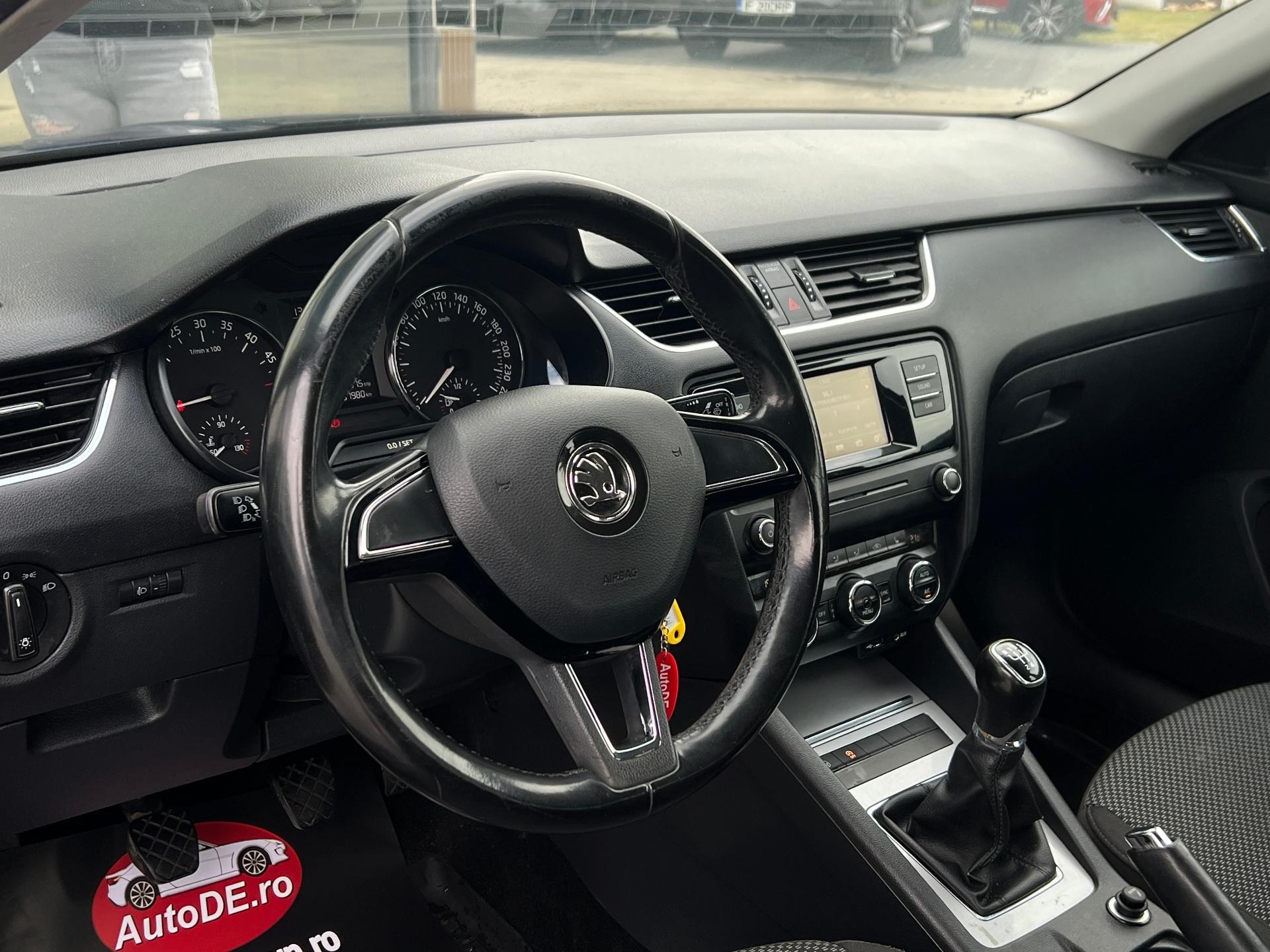 Skoda-Octavia