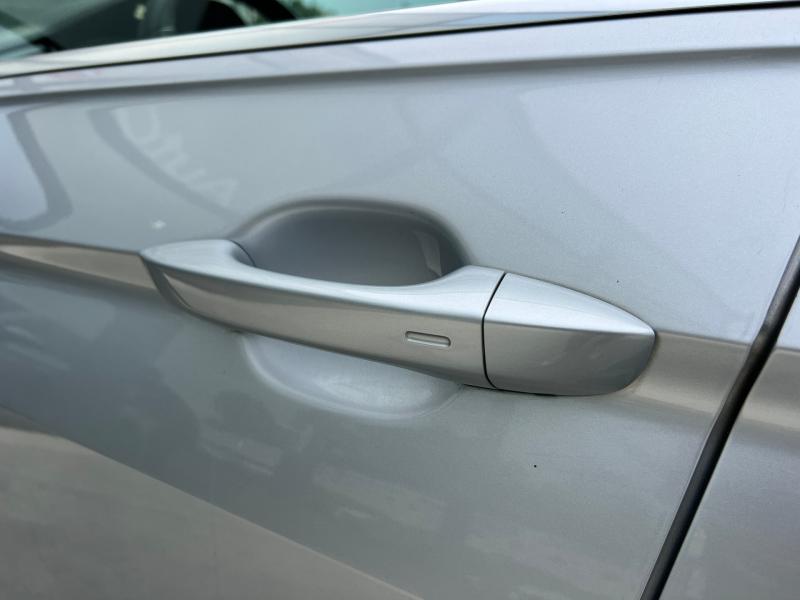 Car Thumb