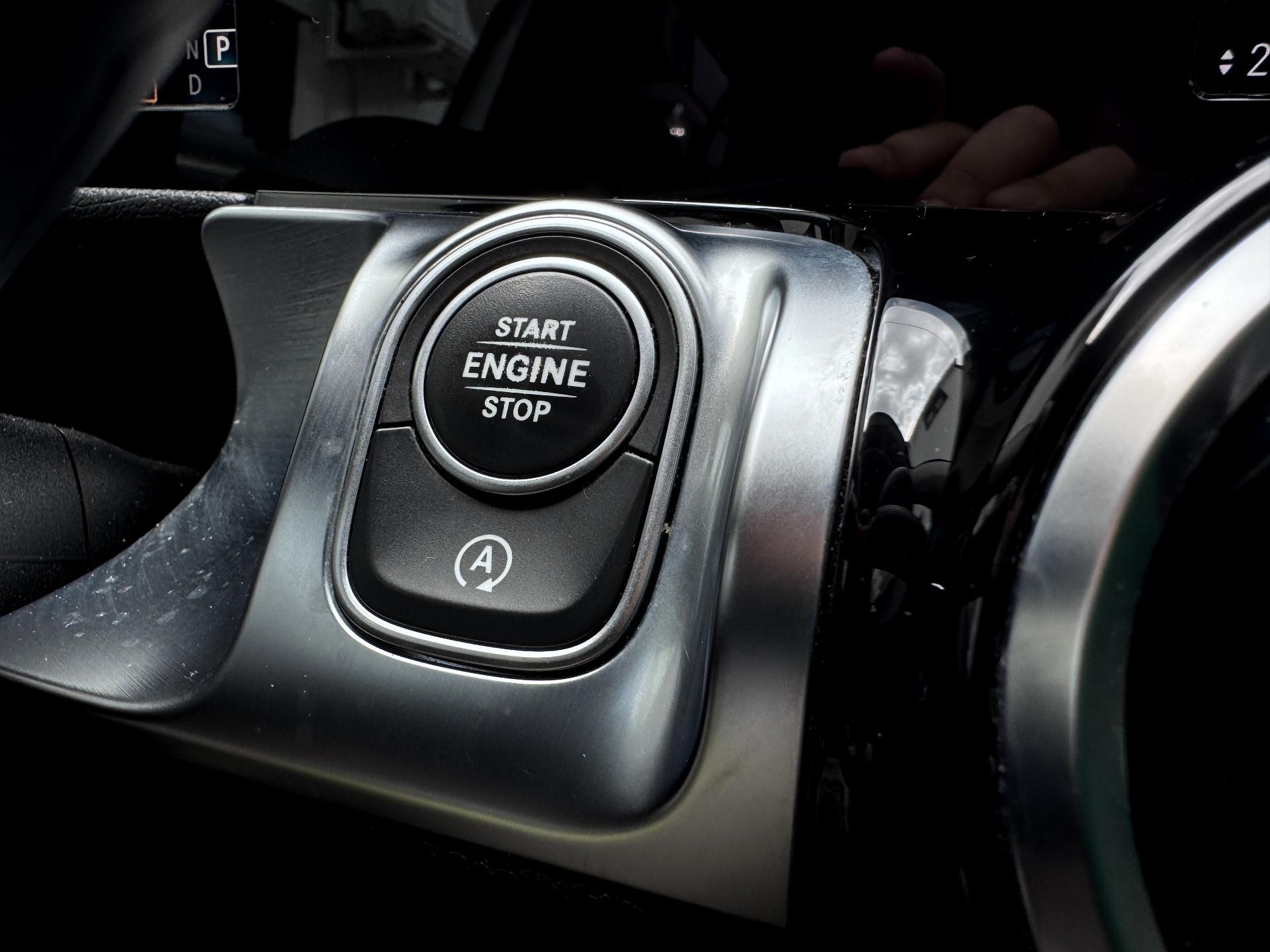 Mercedes-Benz-GLB