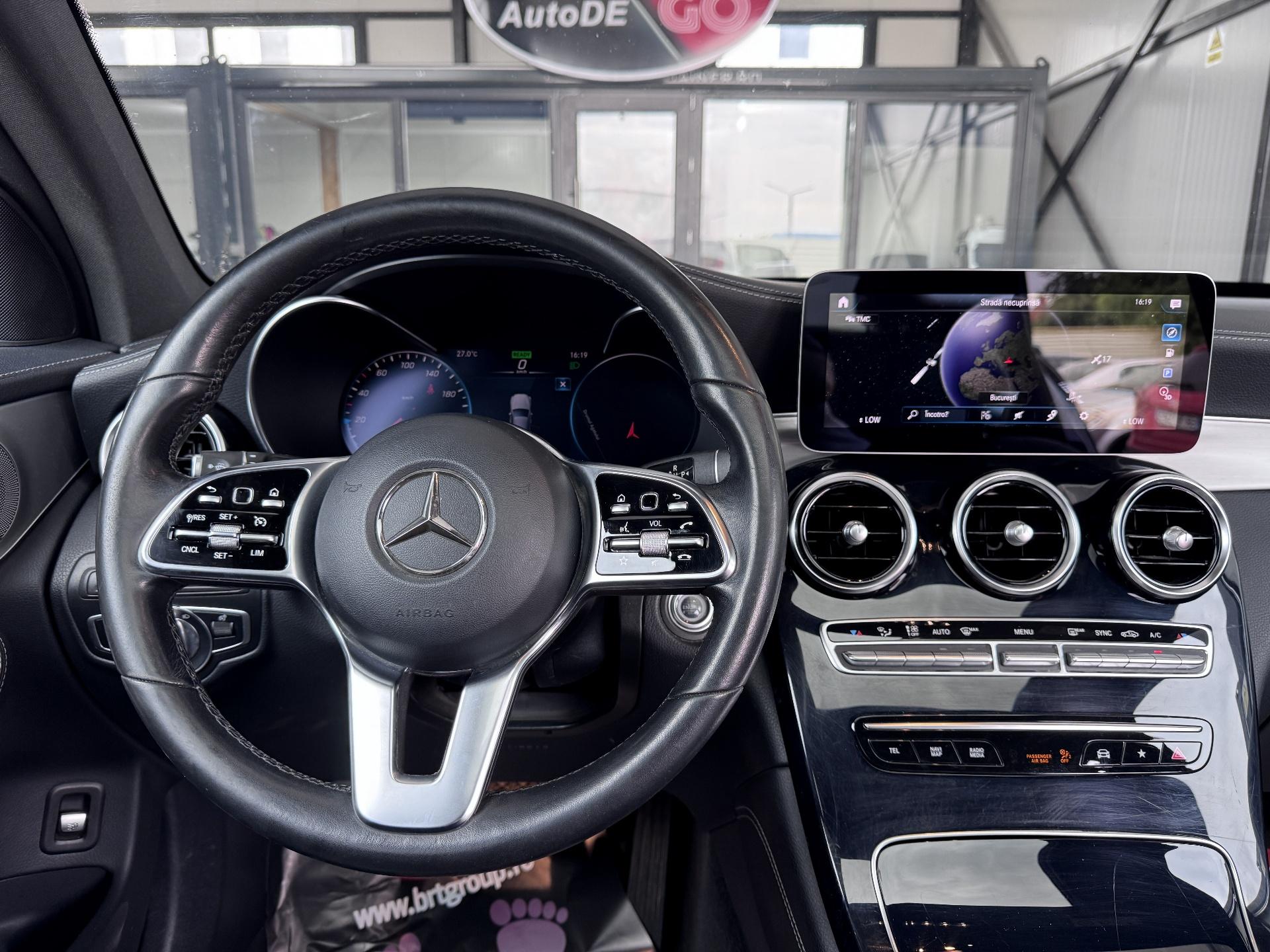 Mercedes-Benz-GLC-COUPE