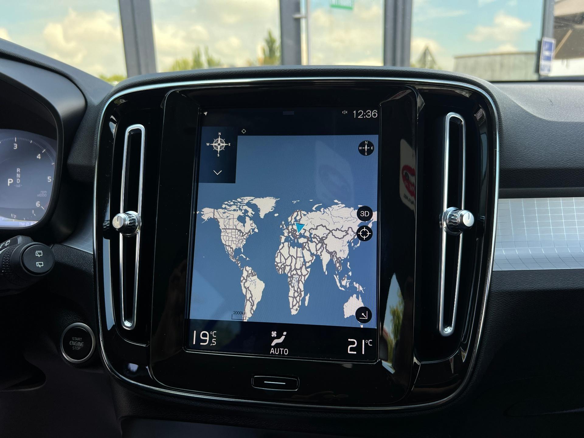 Volvo-XC 40