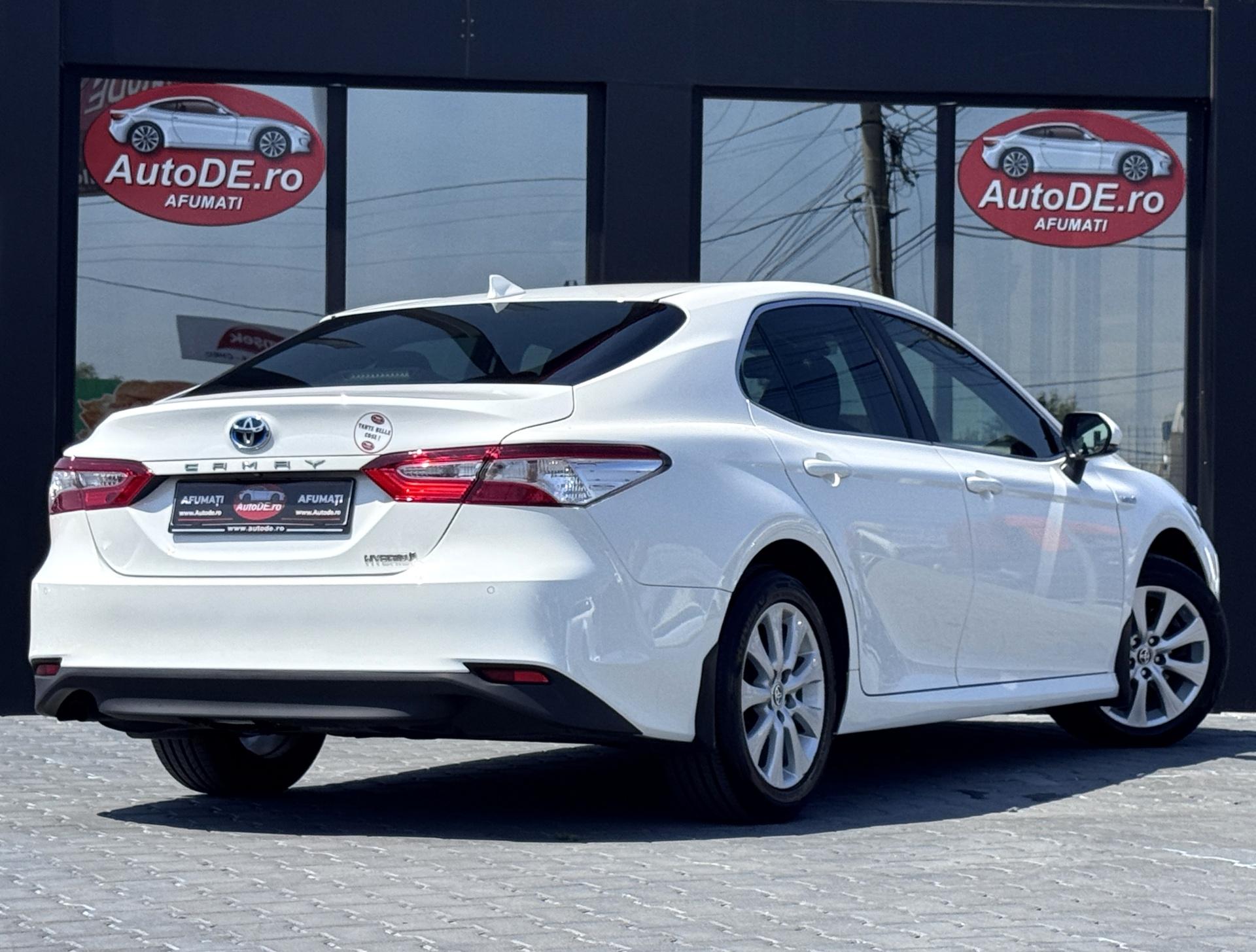 Toyota-Camry