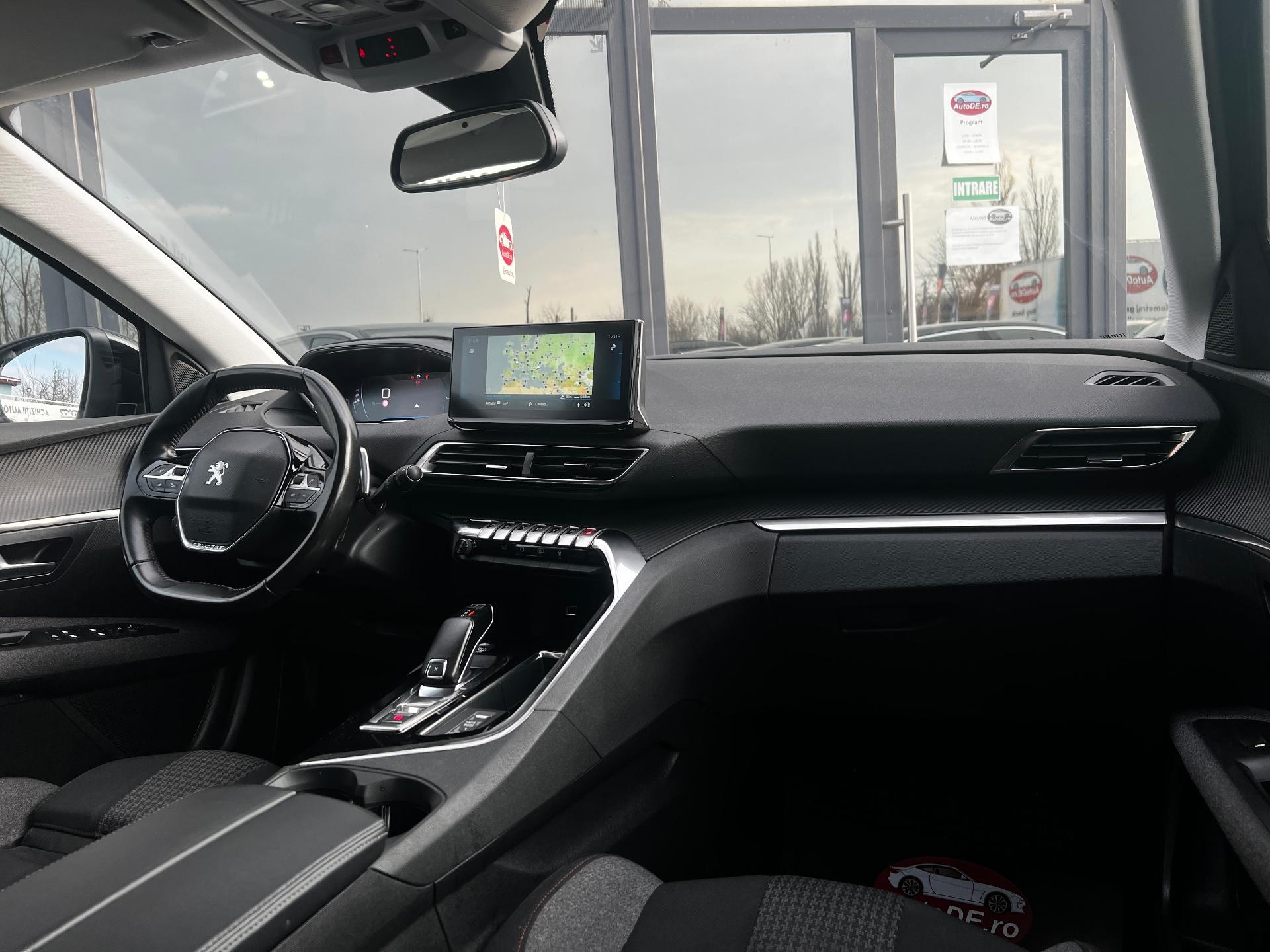 Peugeot-3008