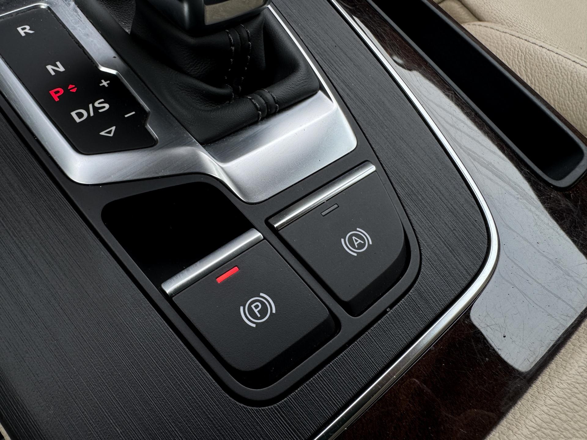 Audi-Q5