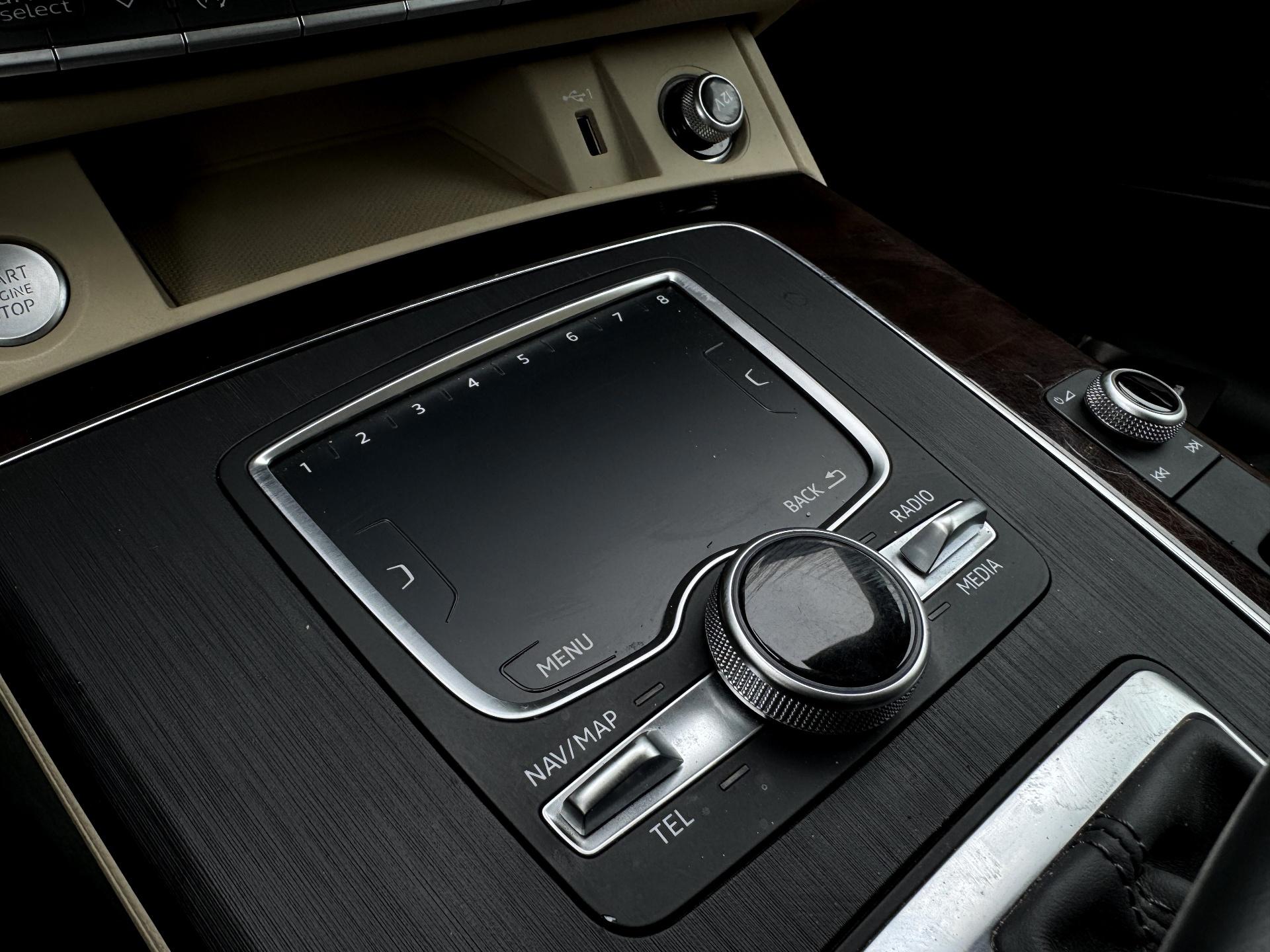Audi-Q5