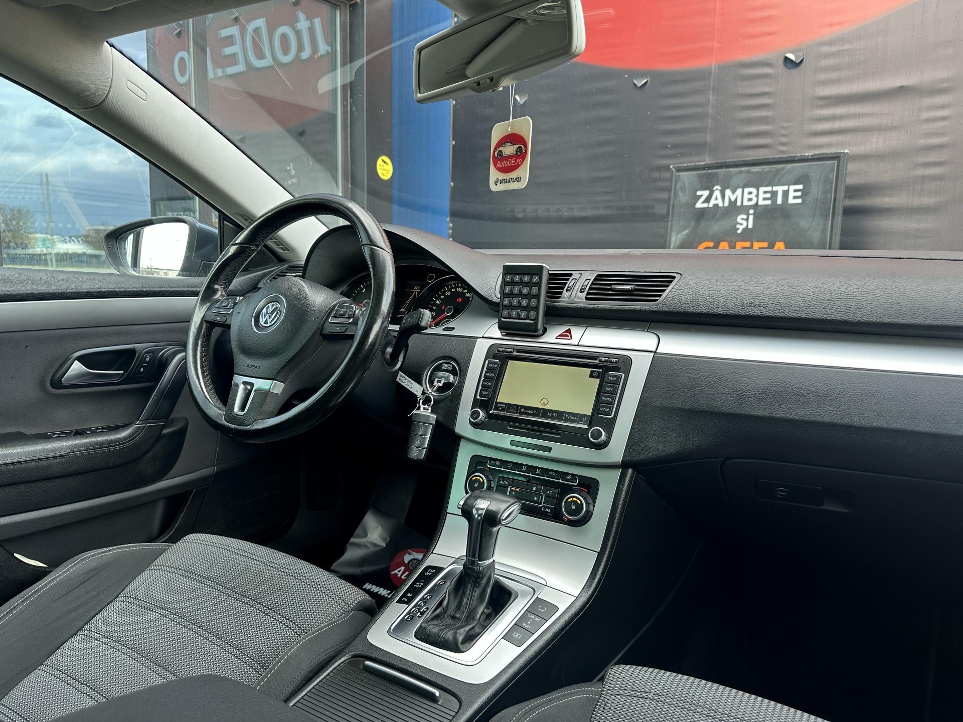 Volkswagen-Passat CC