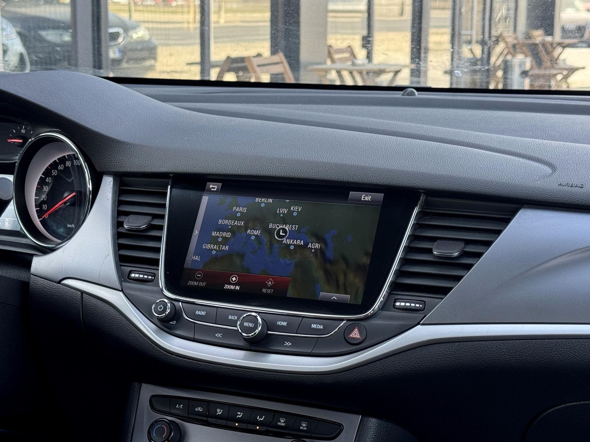 Opel-Astra