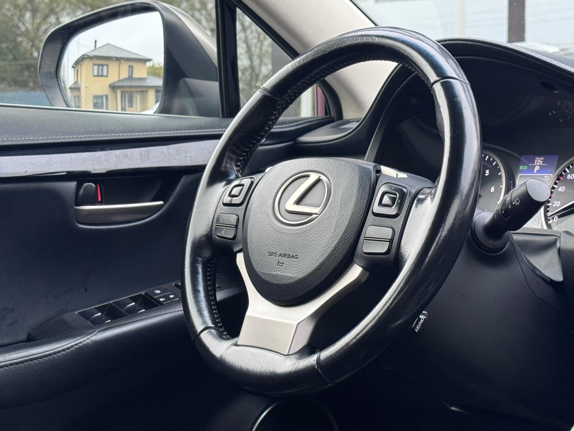 Lexus-NX