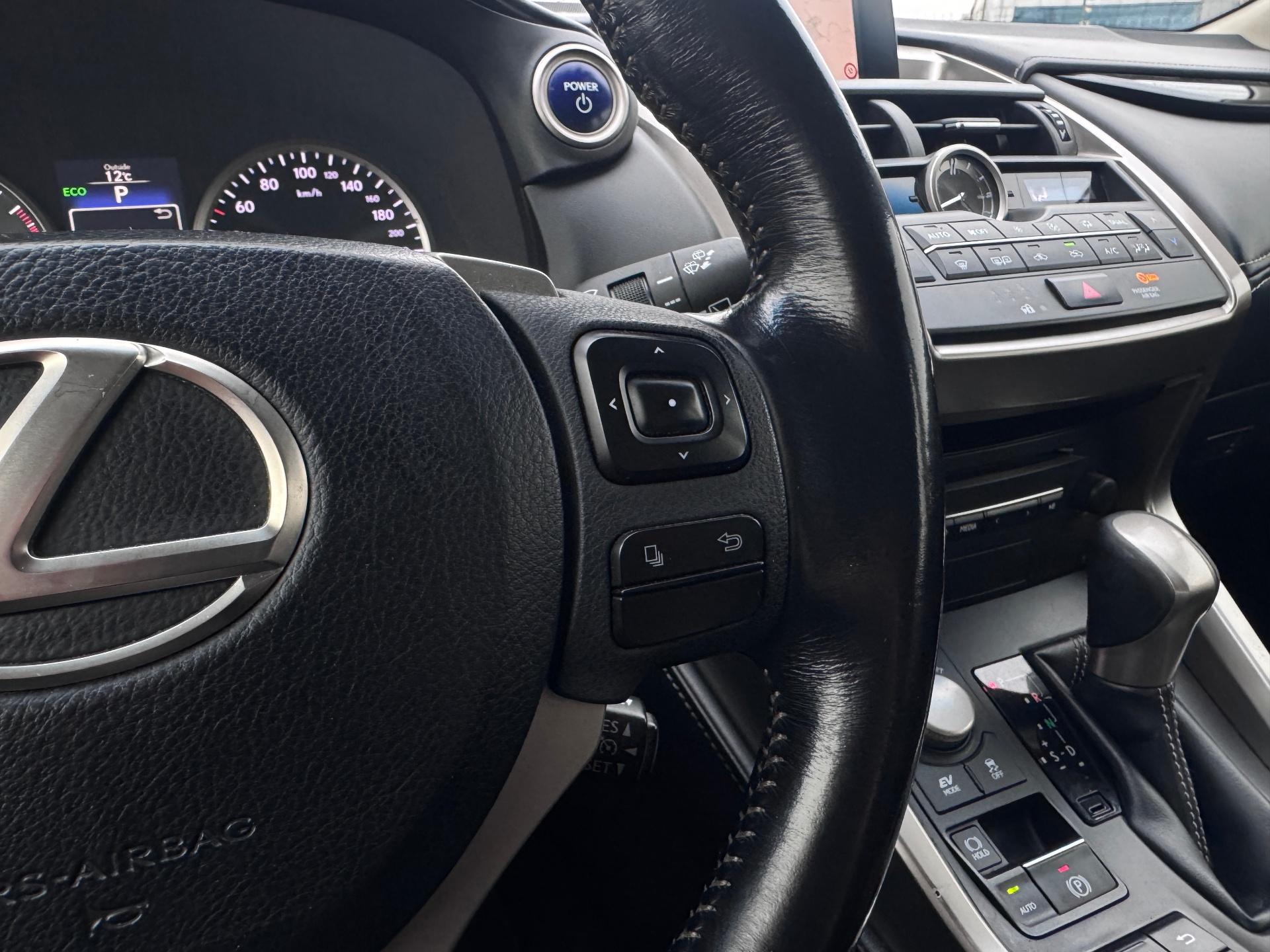 Lexus-NX