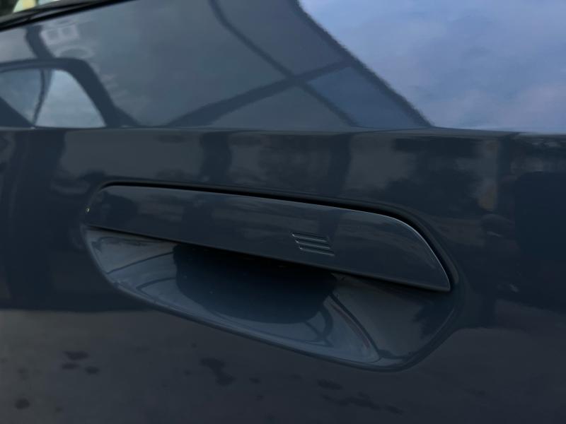 Car Thumb