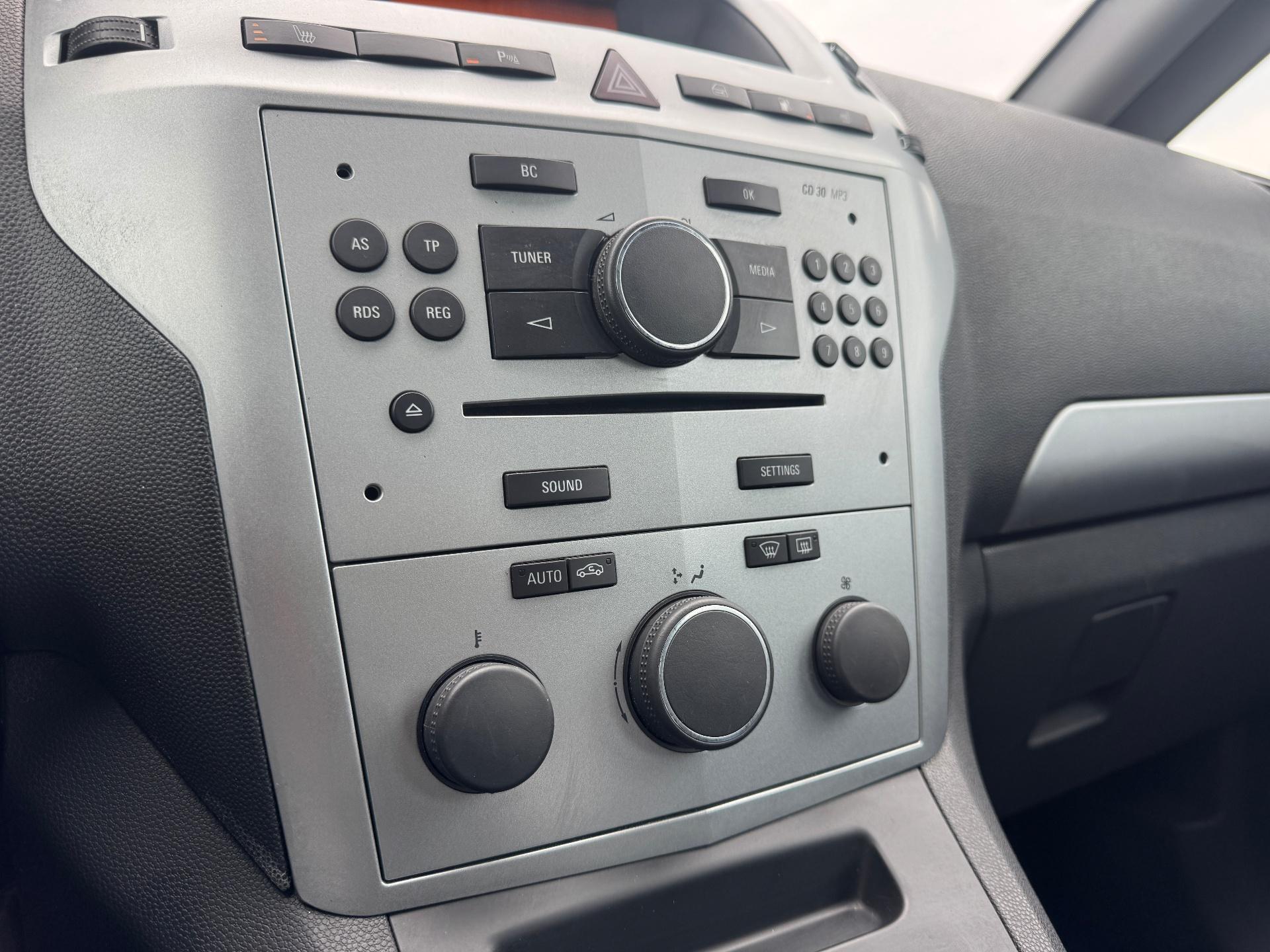 Opel-Zafira