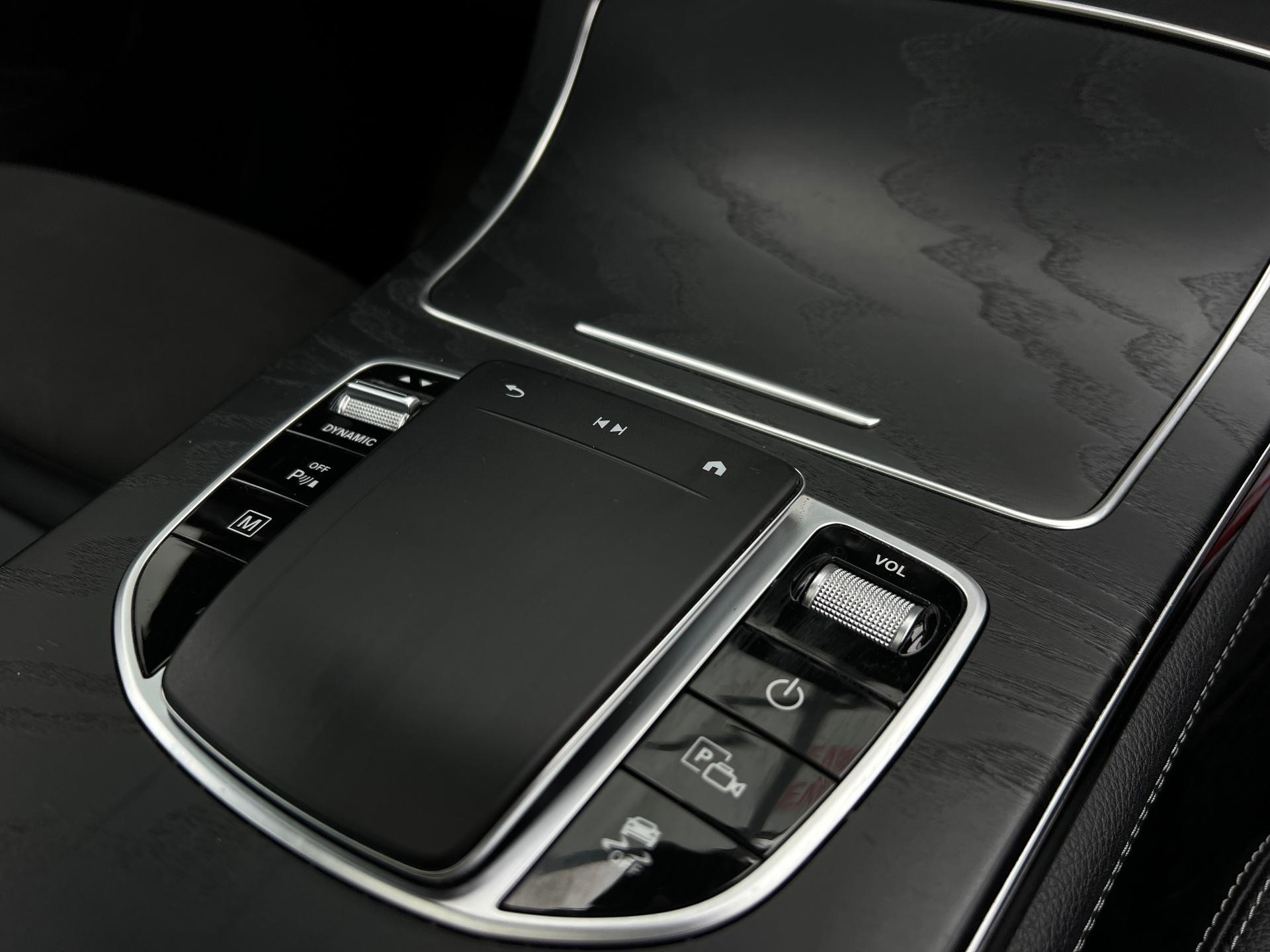 Mercedes-Benz-GLC