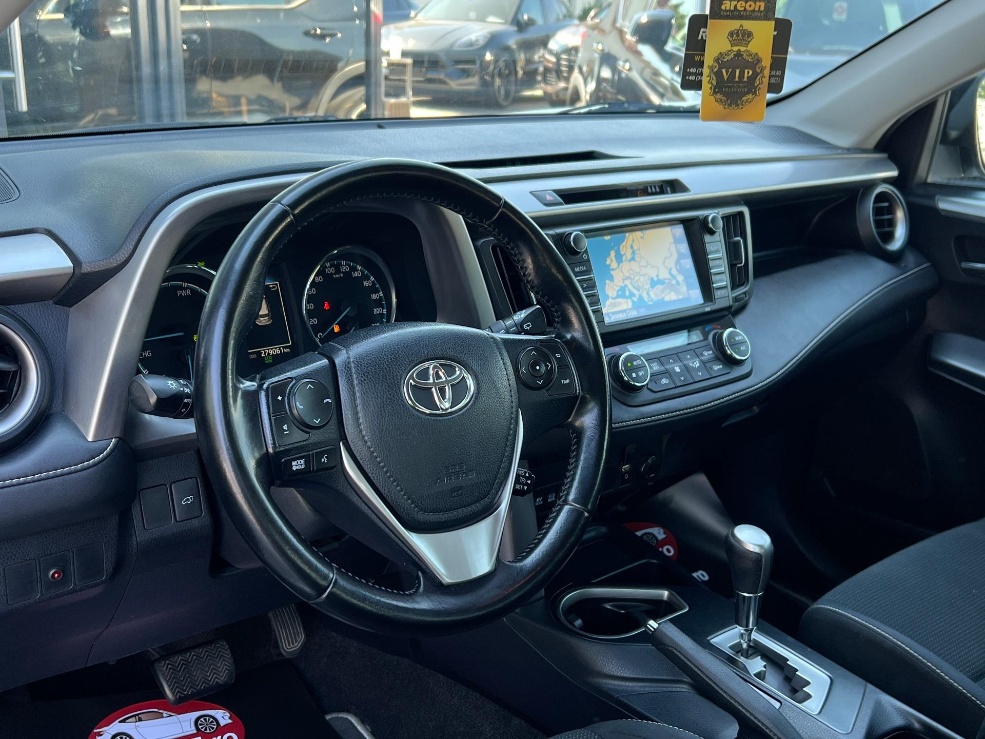Toyota-RAV 4