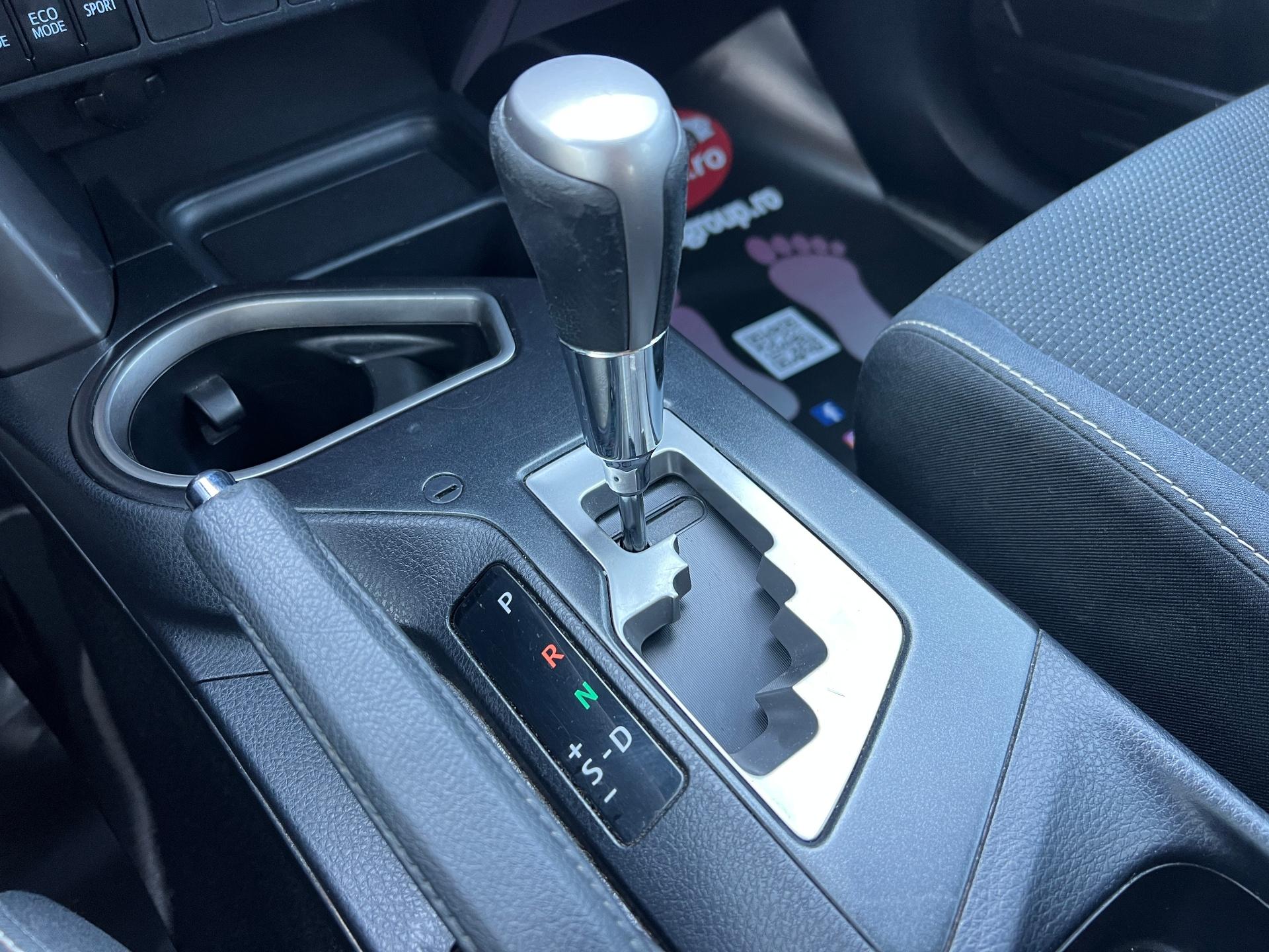 Toyota-RAV 4