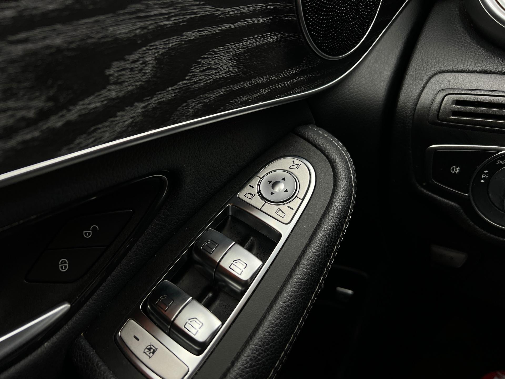 Mercedes-Benz-GLC