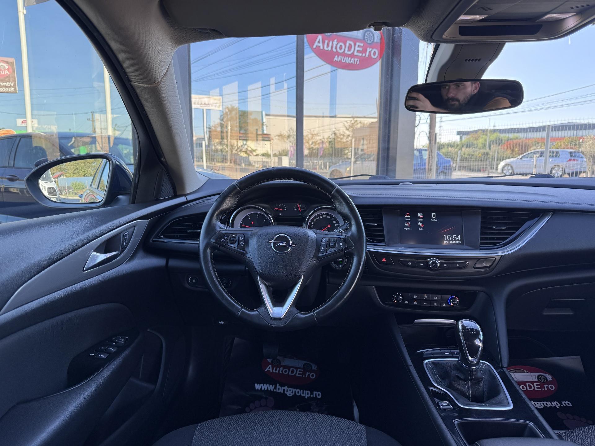 Opel-Insignia