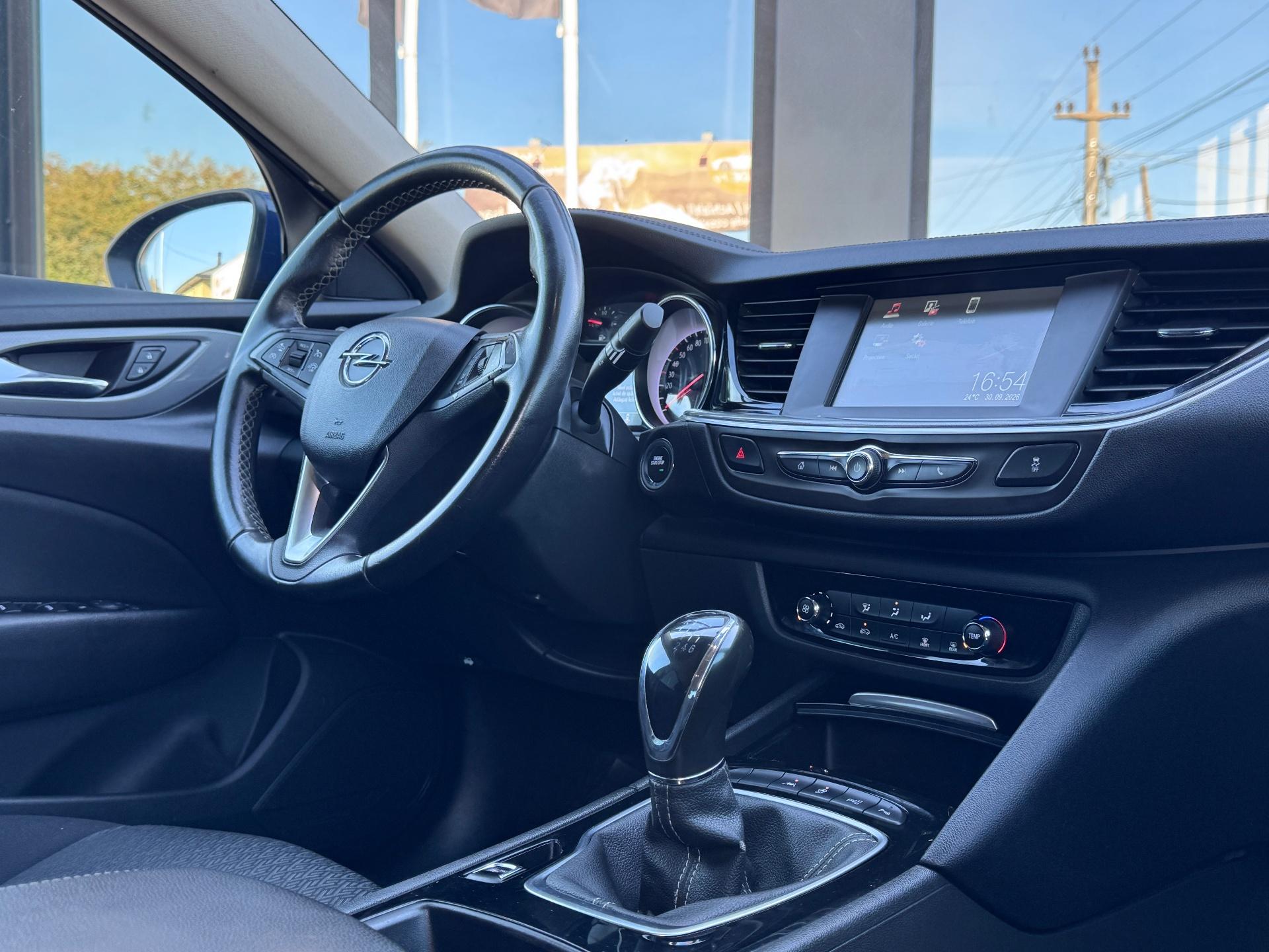 Opel-Insignia