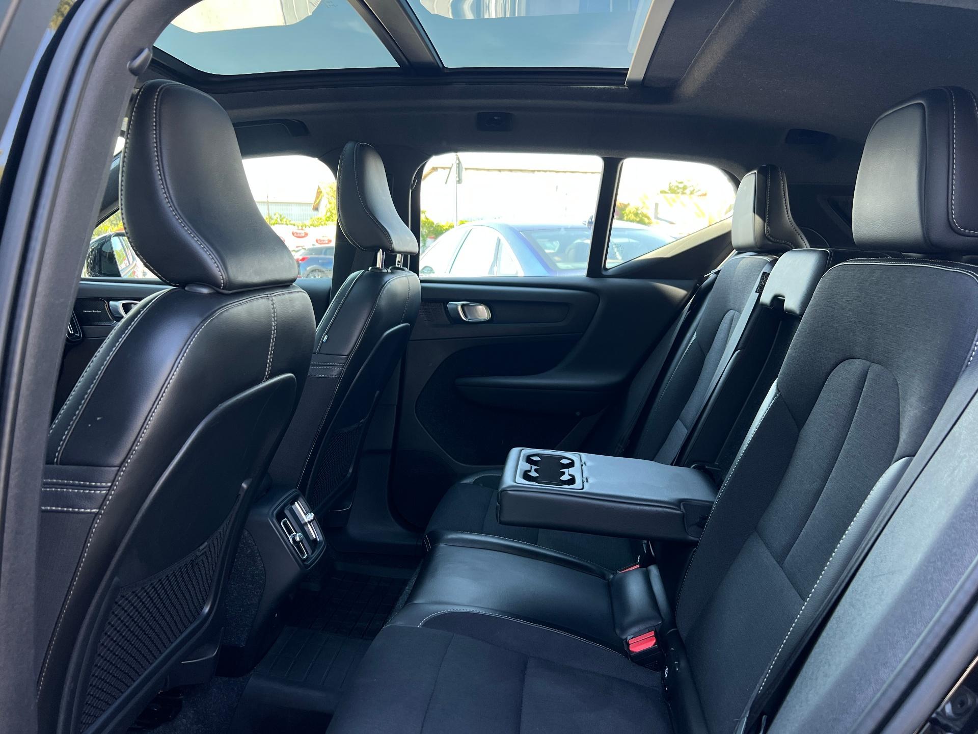 Volvo-XC 40