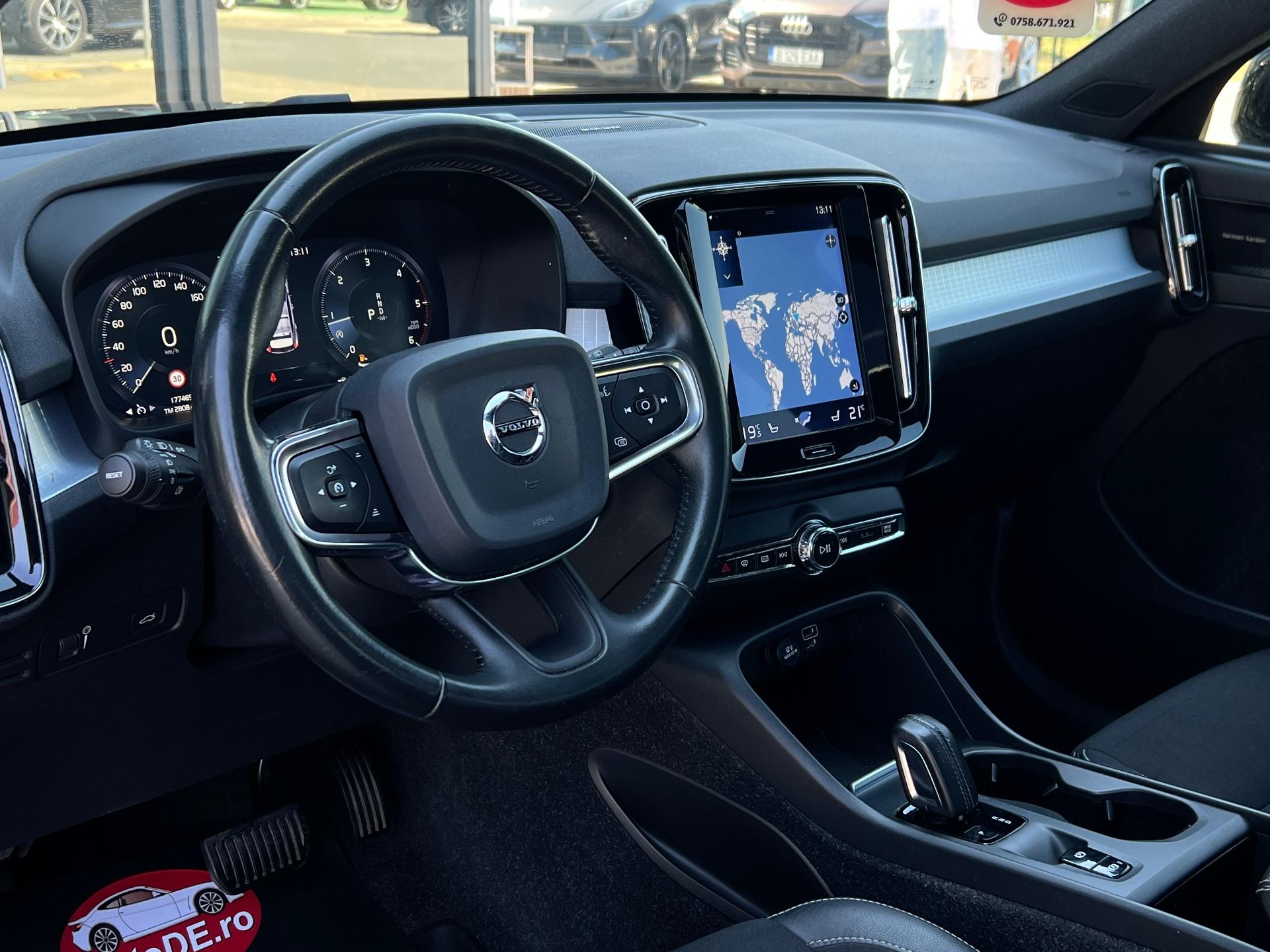 Volvo-XC 40