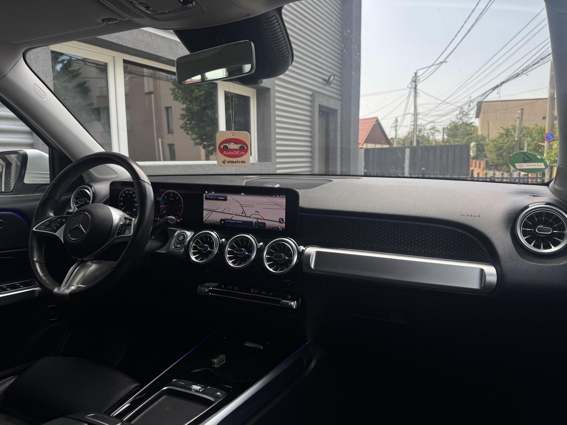 Mercedes-Benz-GLB
