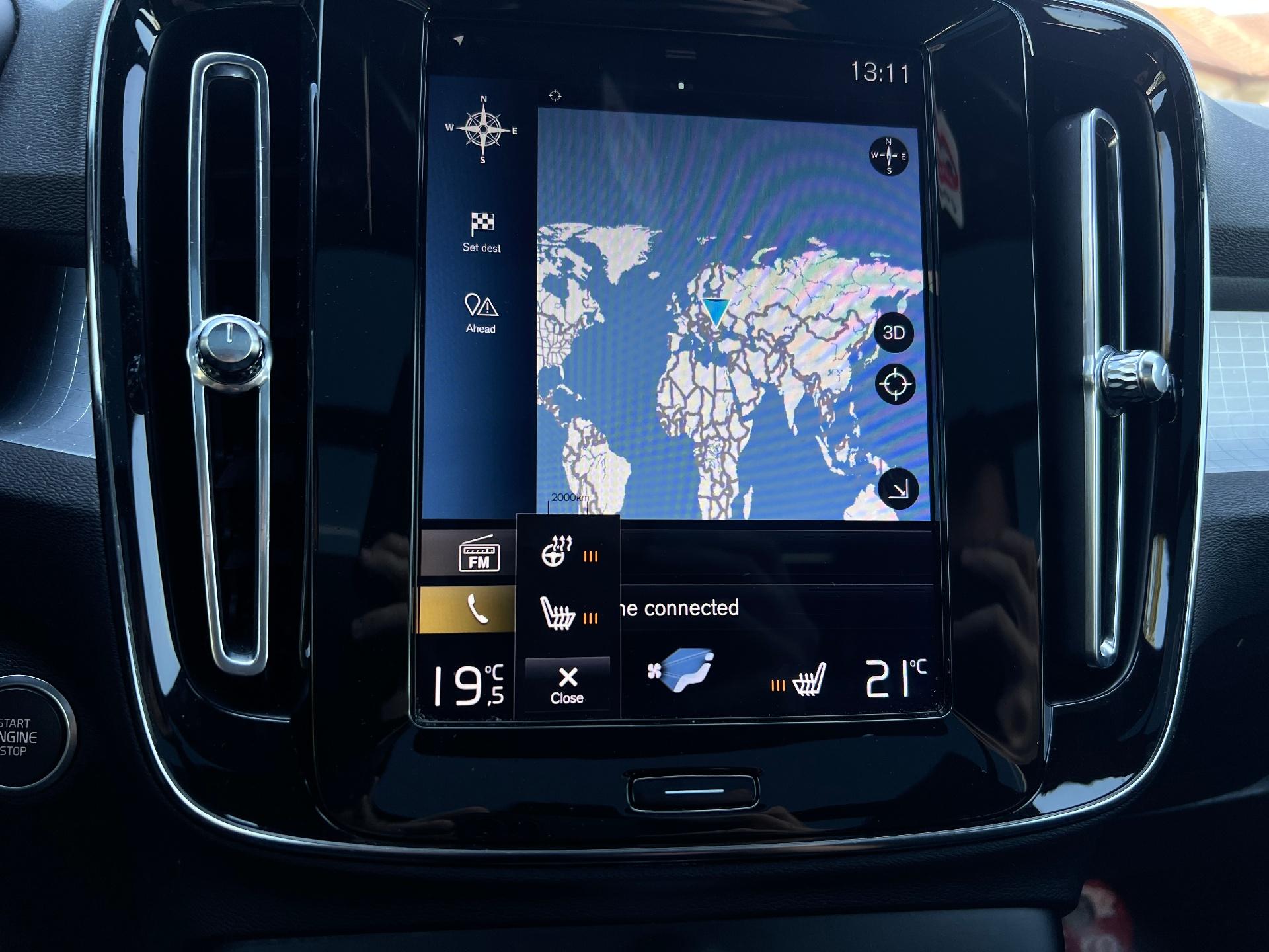 Volvo-XC 40