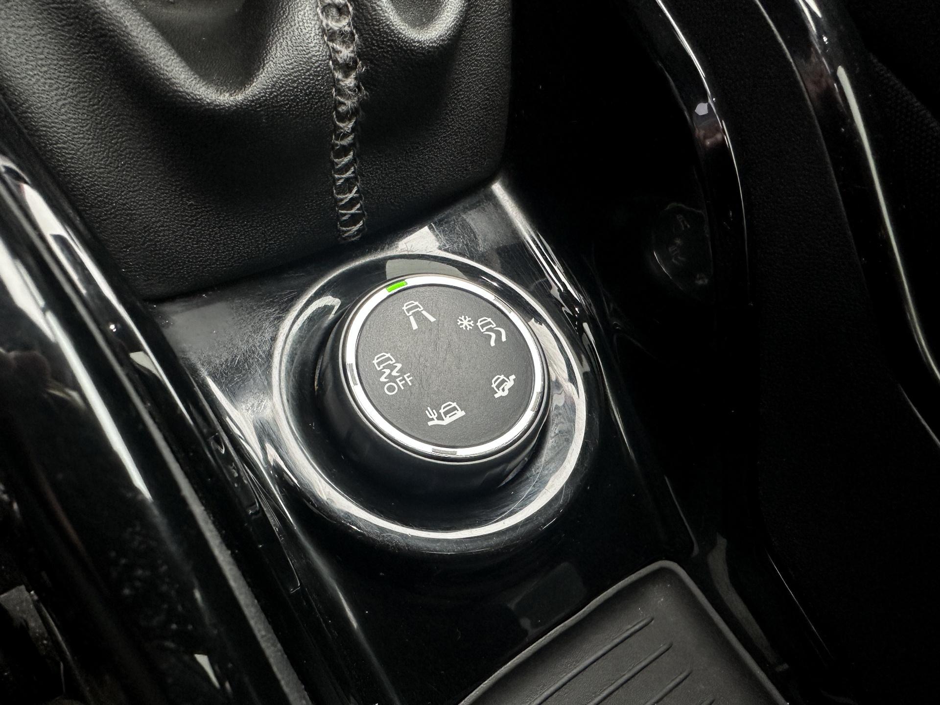 Peugeot-3008