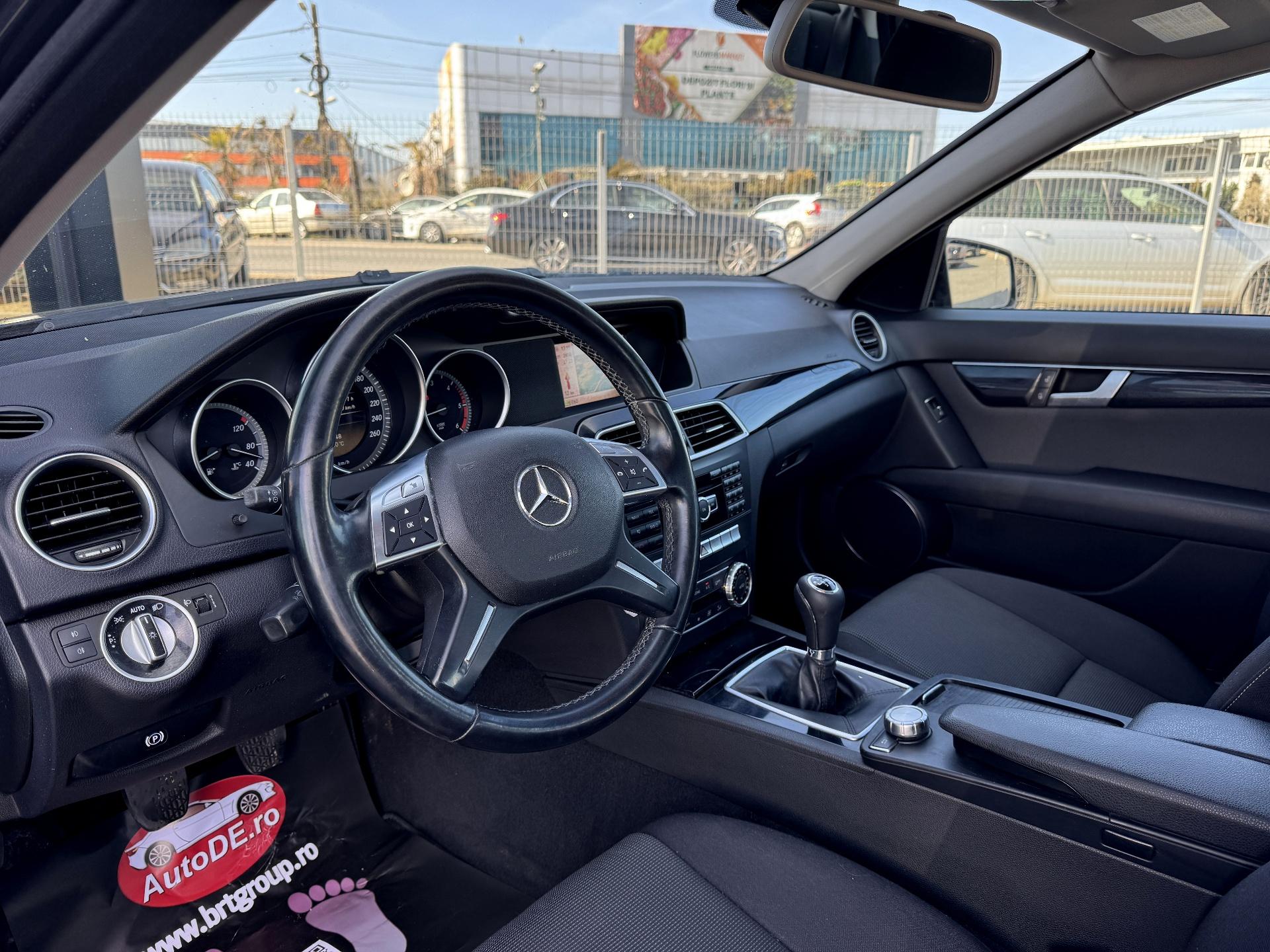 Mercedes-Benz-C