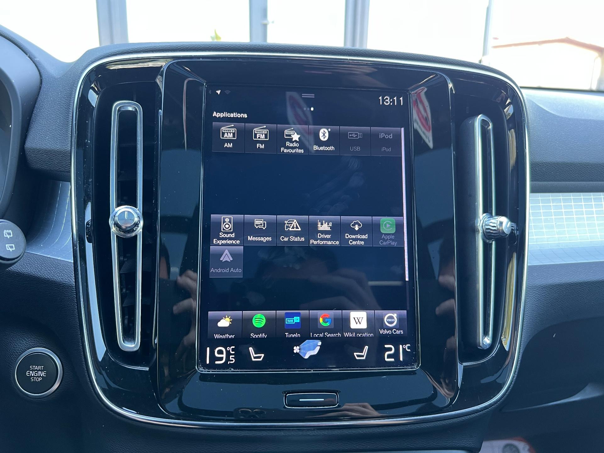 Volvo-XC 40