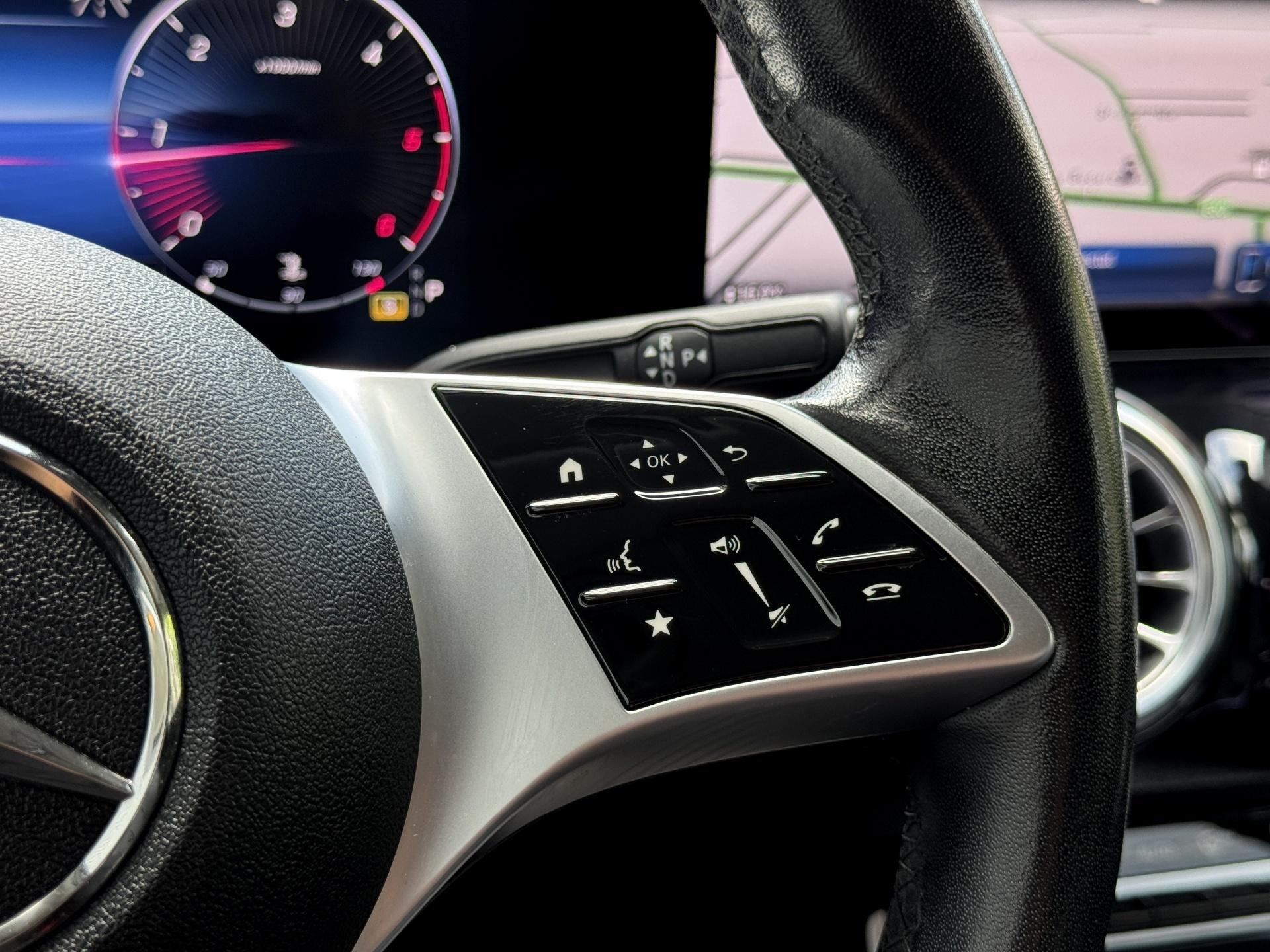 Mercedes-Benz-GLB