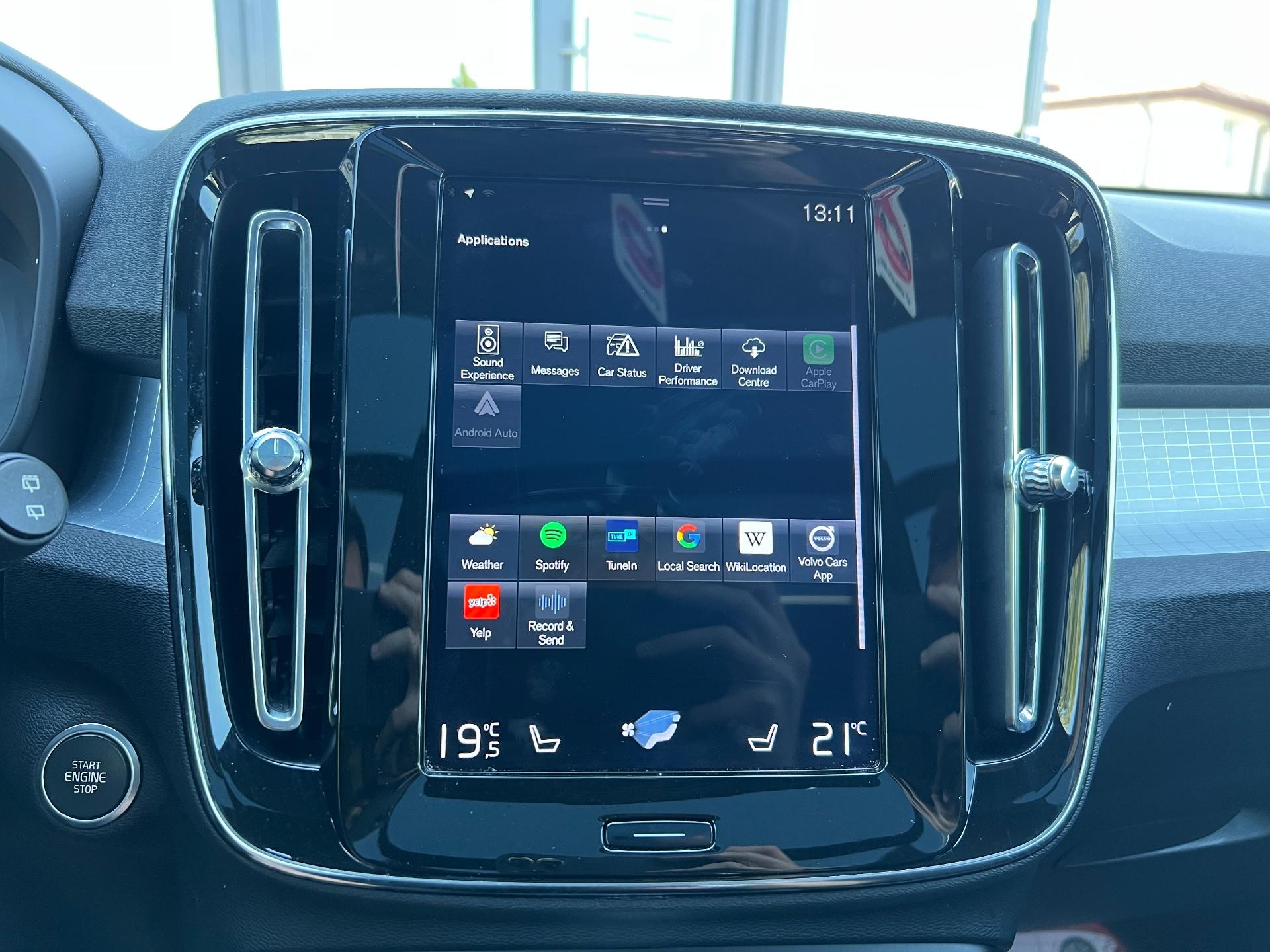 Volvo-XC 40