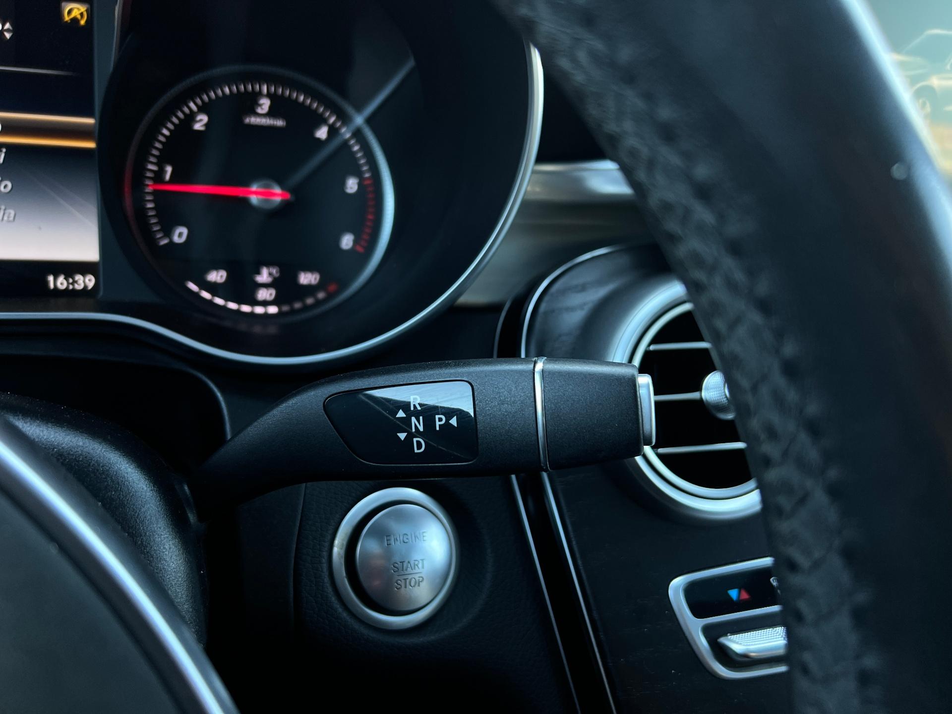 Mercedes-Benz-GLC