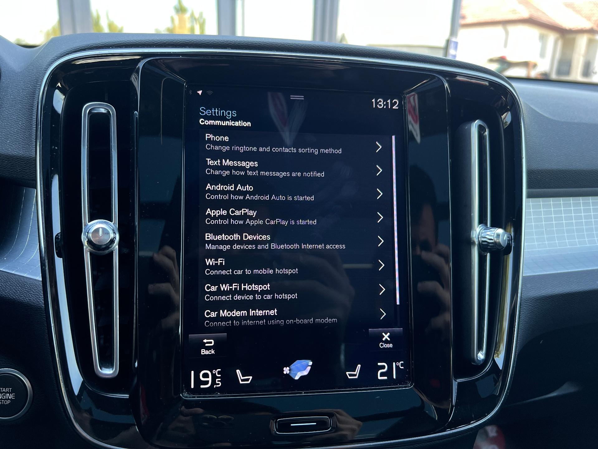 Volvo-XC 40