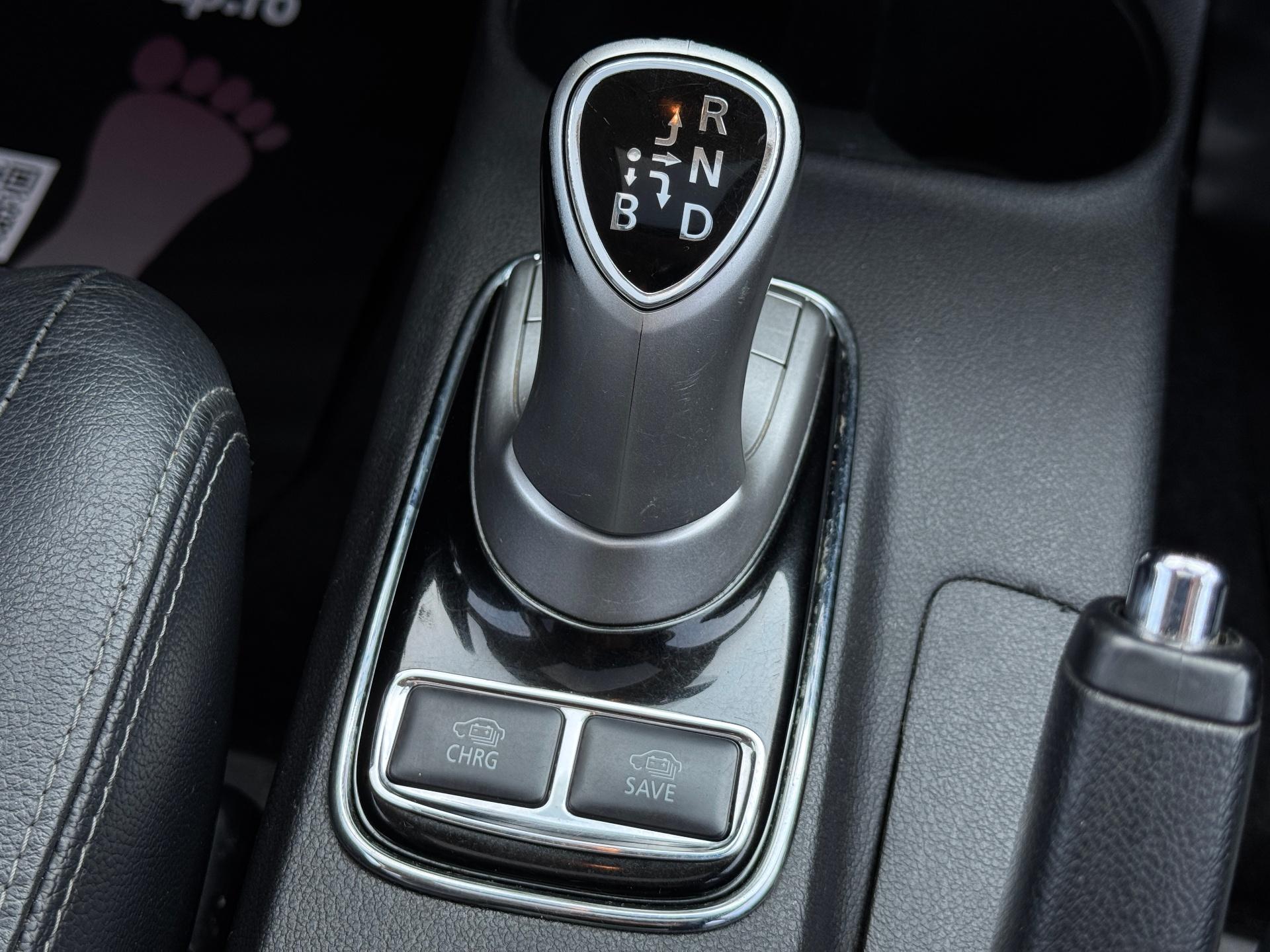 Mitsubishi-Outlander