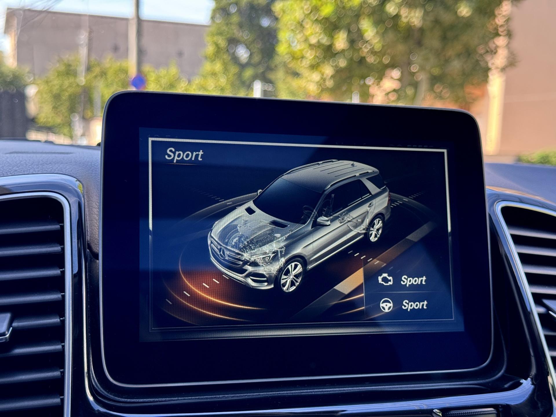 Mercedes-Benz-GLE