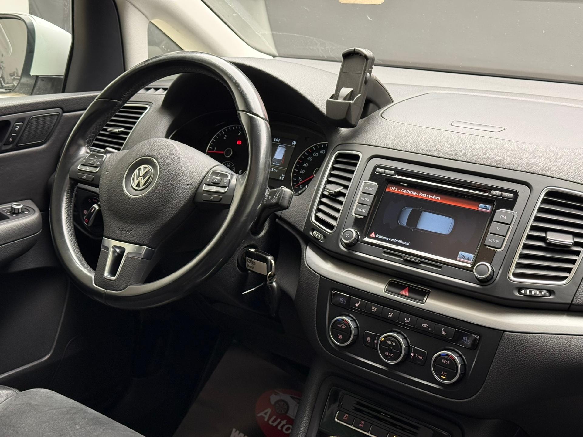 Volkswagen-Sharan